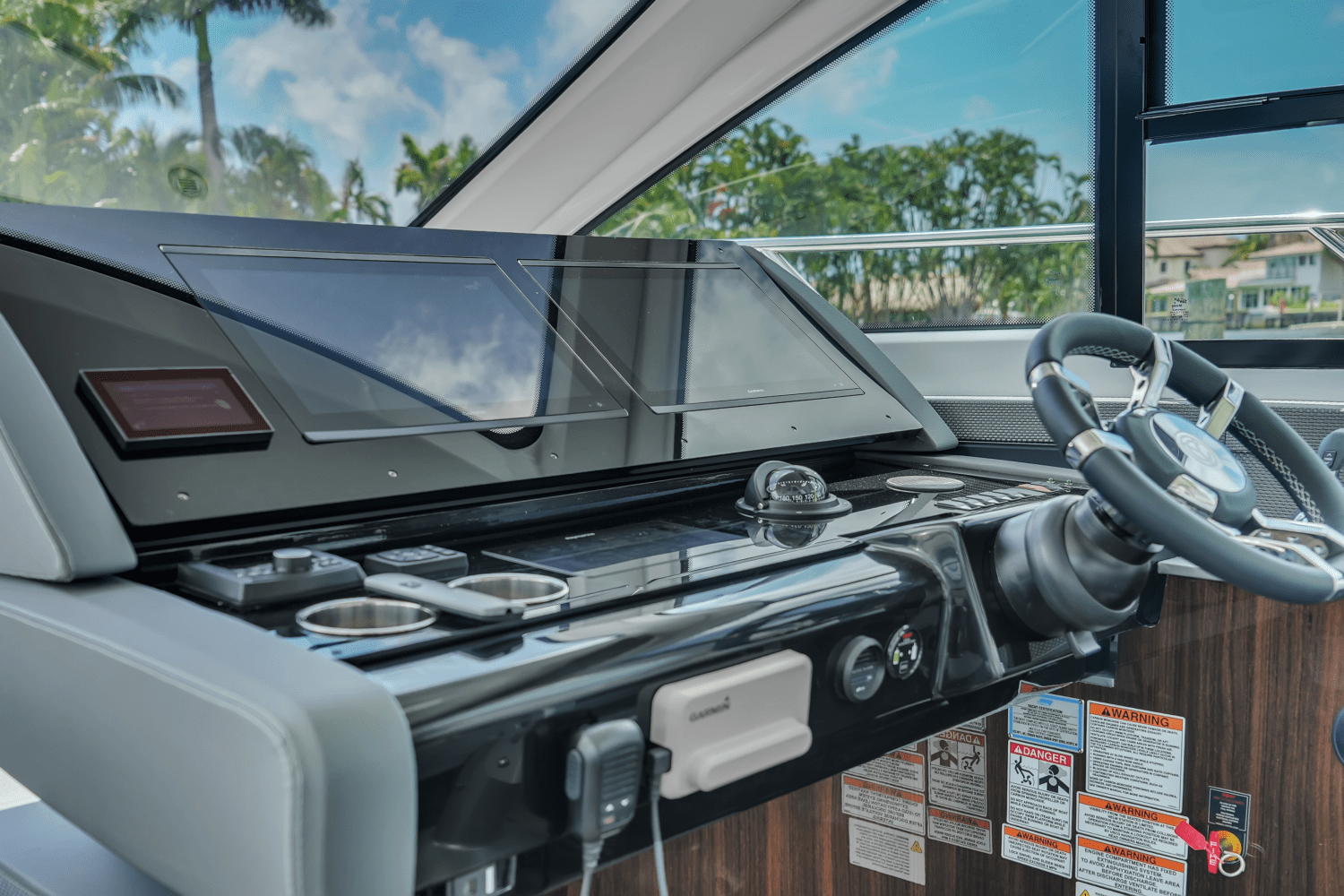 2024 Cruisers Yachts 60 Fly Image Thumbnail #38