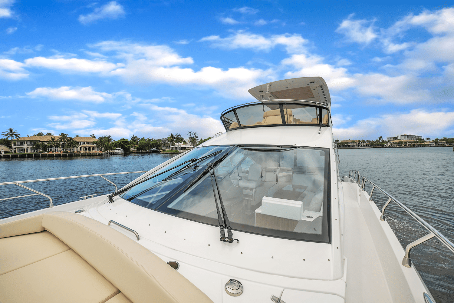 2024 Cruisers Yachts 60 Fly Image Thumbnail #17