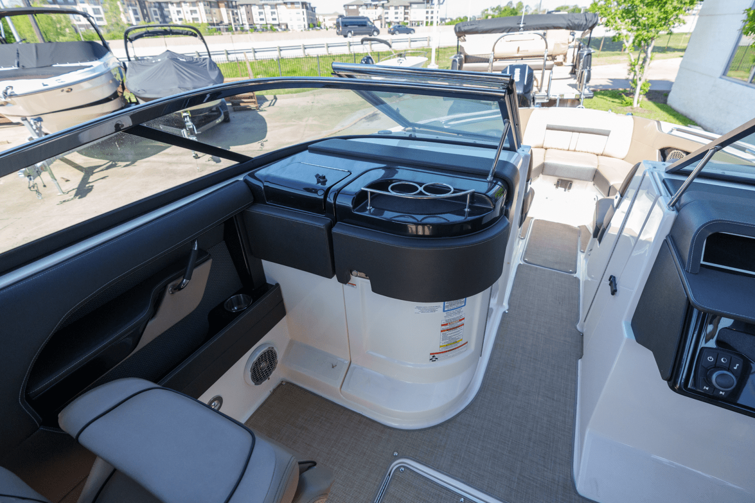 2018 Sea Ray 280 SLX Image Thumbnail #7