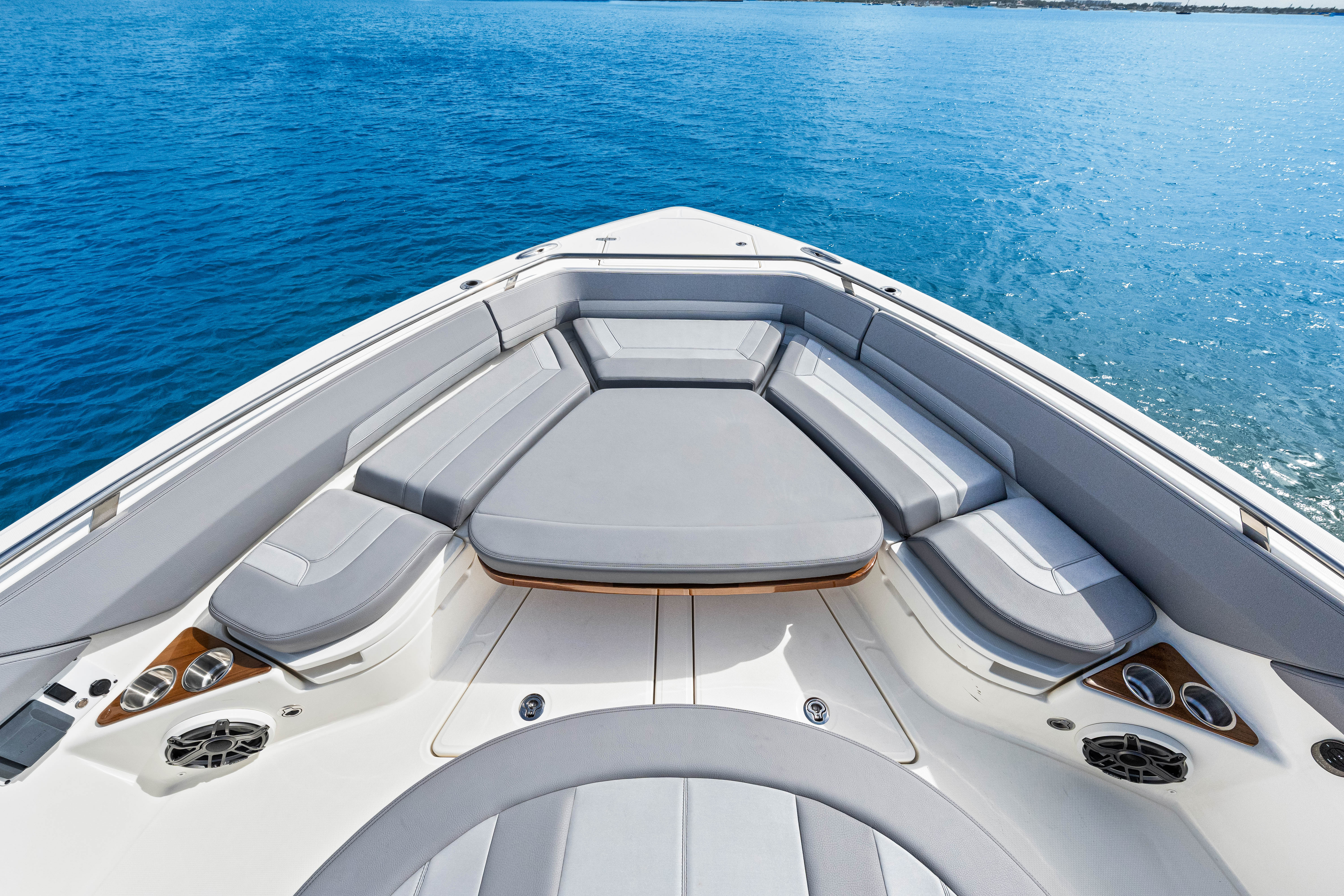 2025 Boston Whaler 420 Outrage Image Thumbnail #56