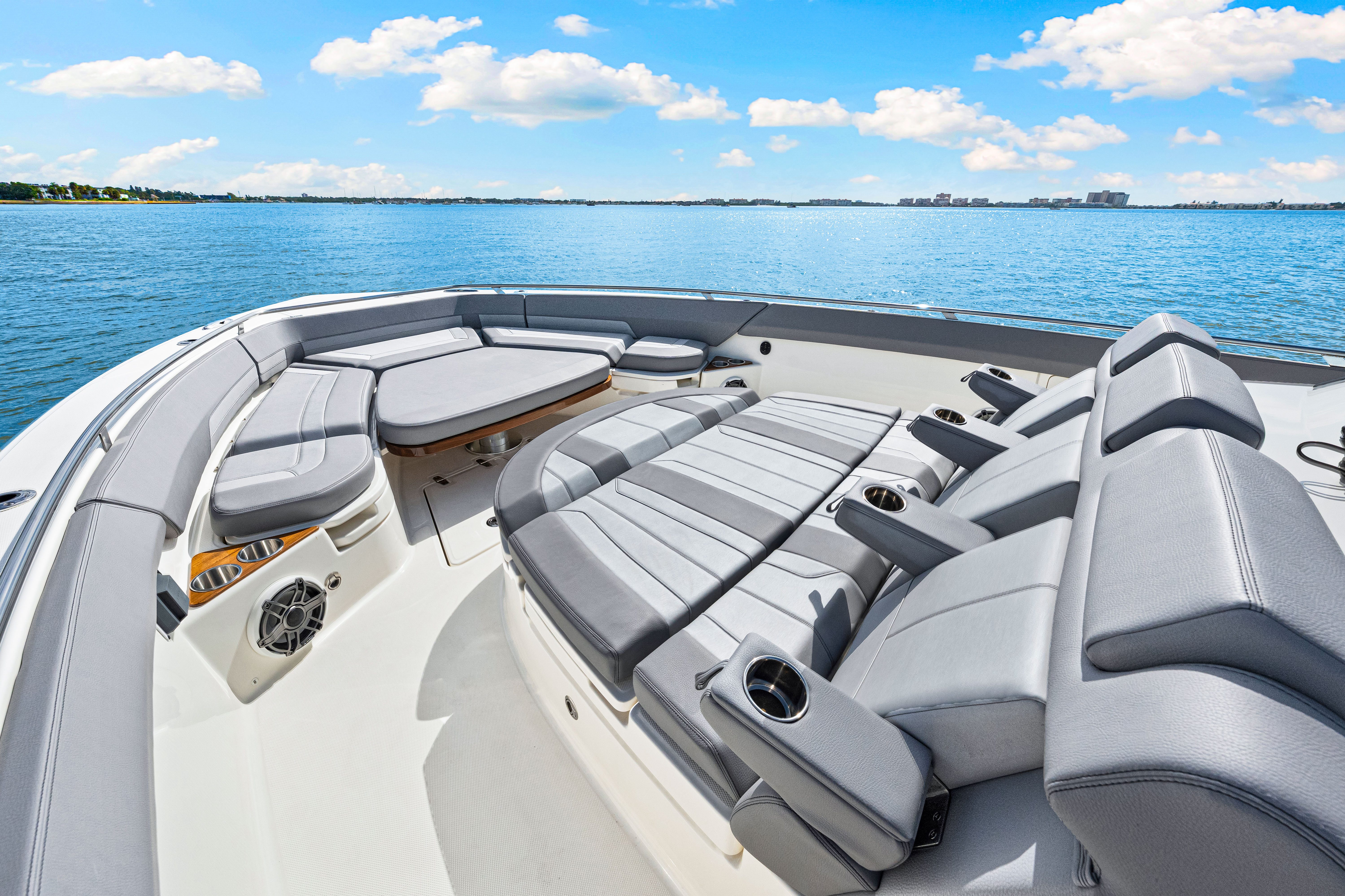 2025 Boston Whaler 420 Outrage Image Thumbnail #55