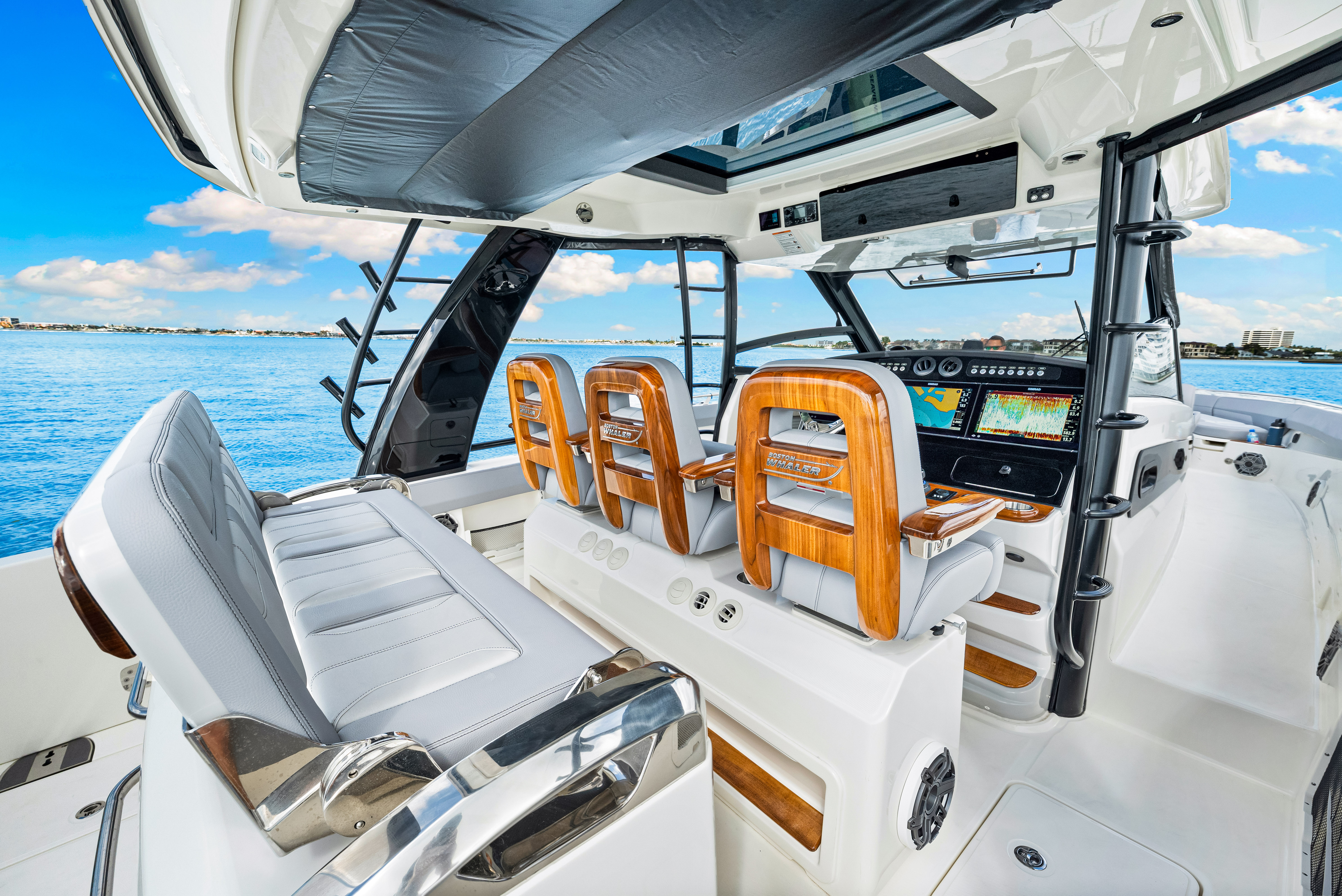 2025 Boston Whaler 420 Outrage Image Thumbnail #46