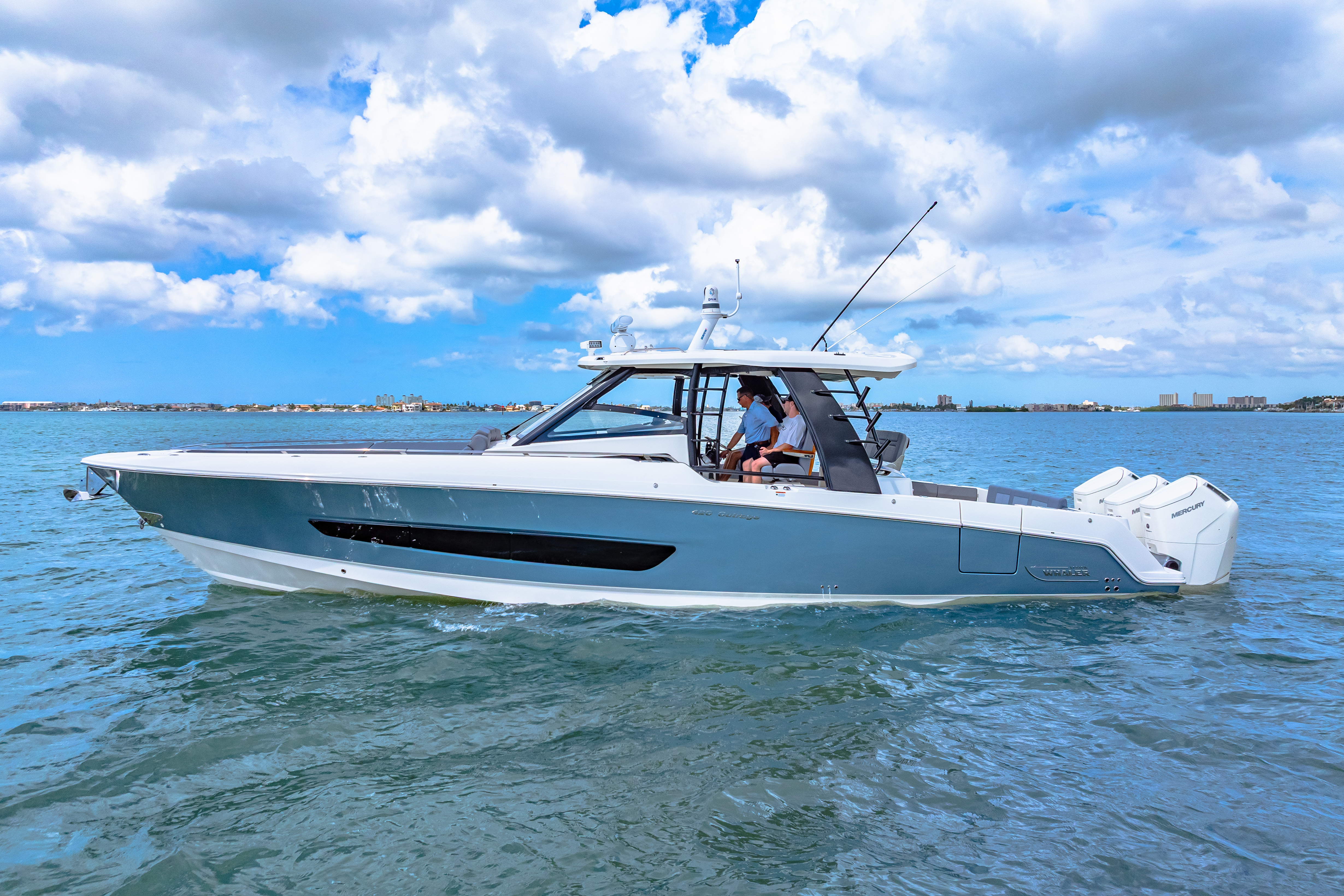 2025 Boston Whaler 420 Outrage Image Thumbnail #26