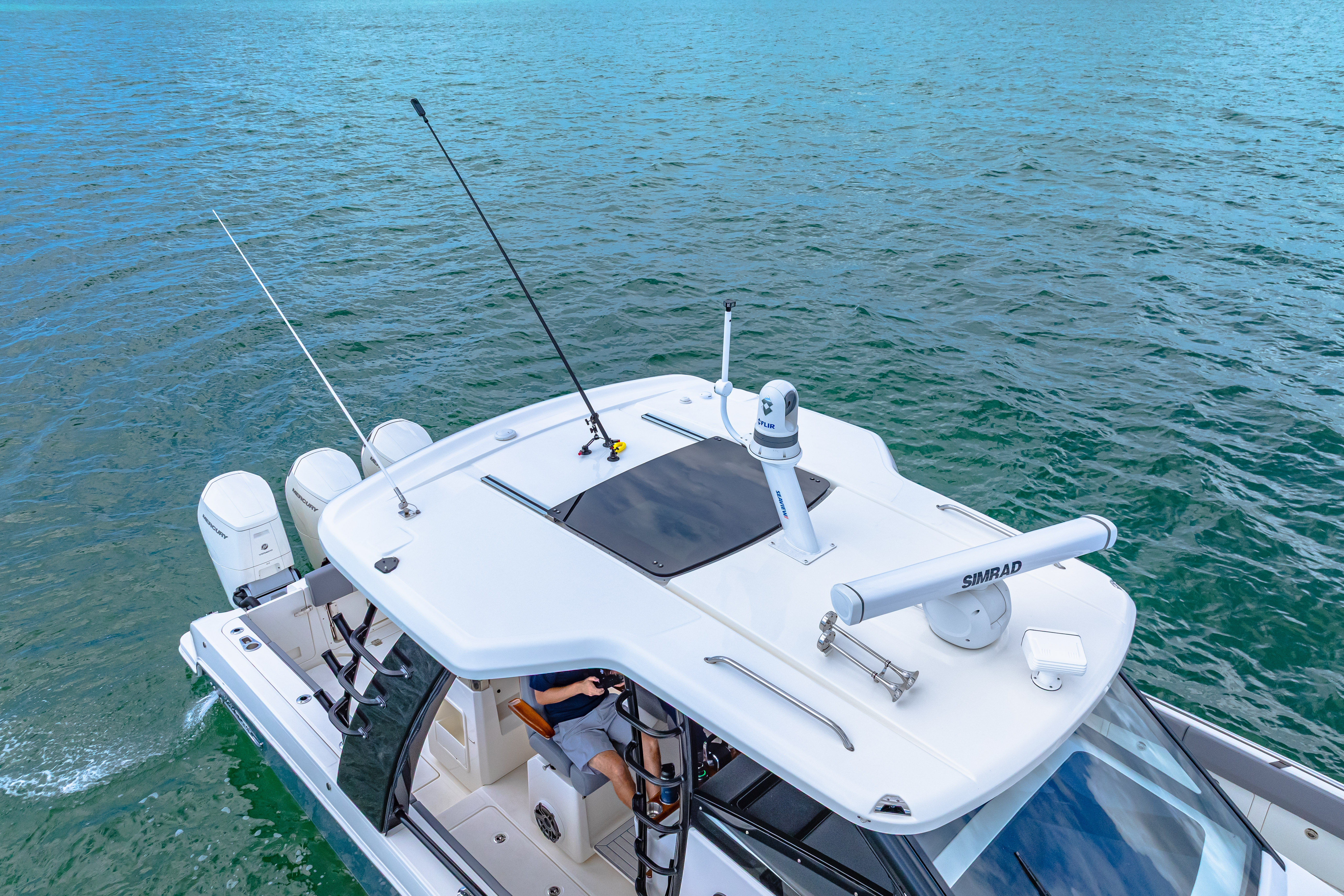 2025 Boston Whaler 420 Outrage Image Thumbnail #10