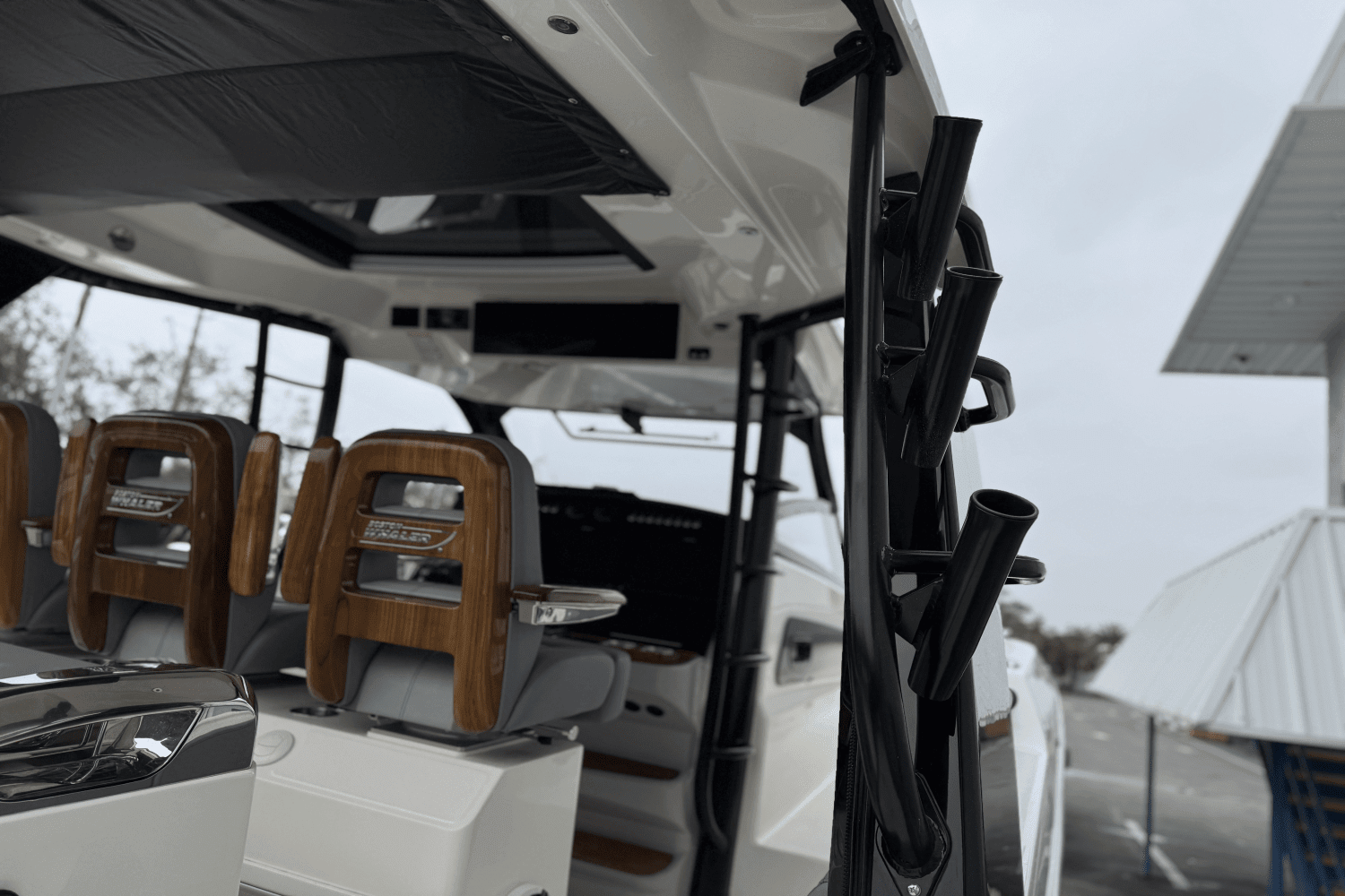 2025 Boston Whaler 420 Outrage Image Thumbnail #21