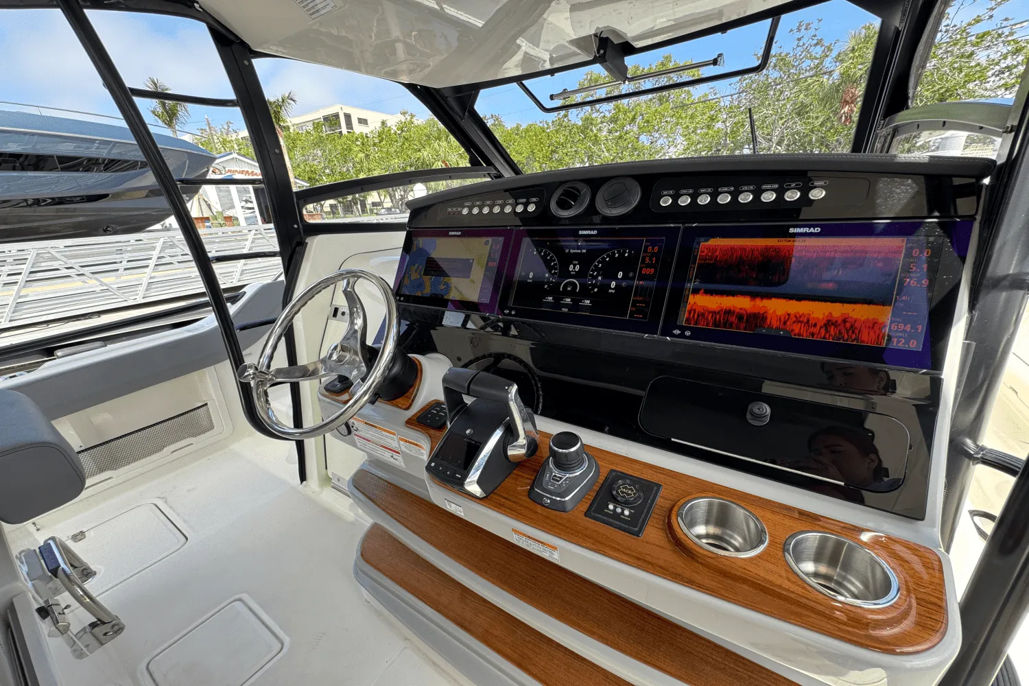2025 Boston Whaler 420 Outrage Image Thumbnail #19