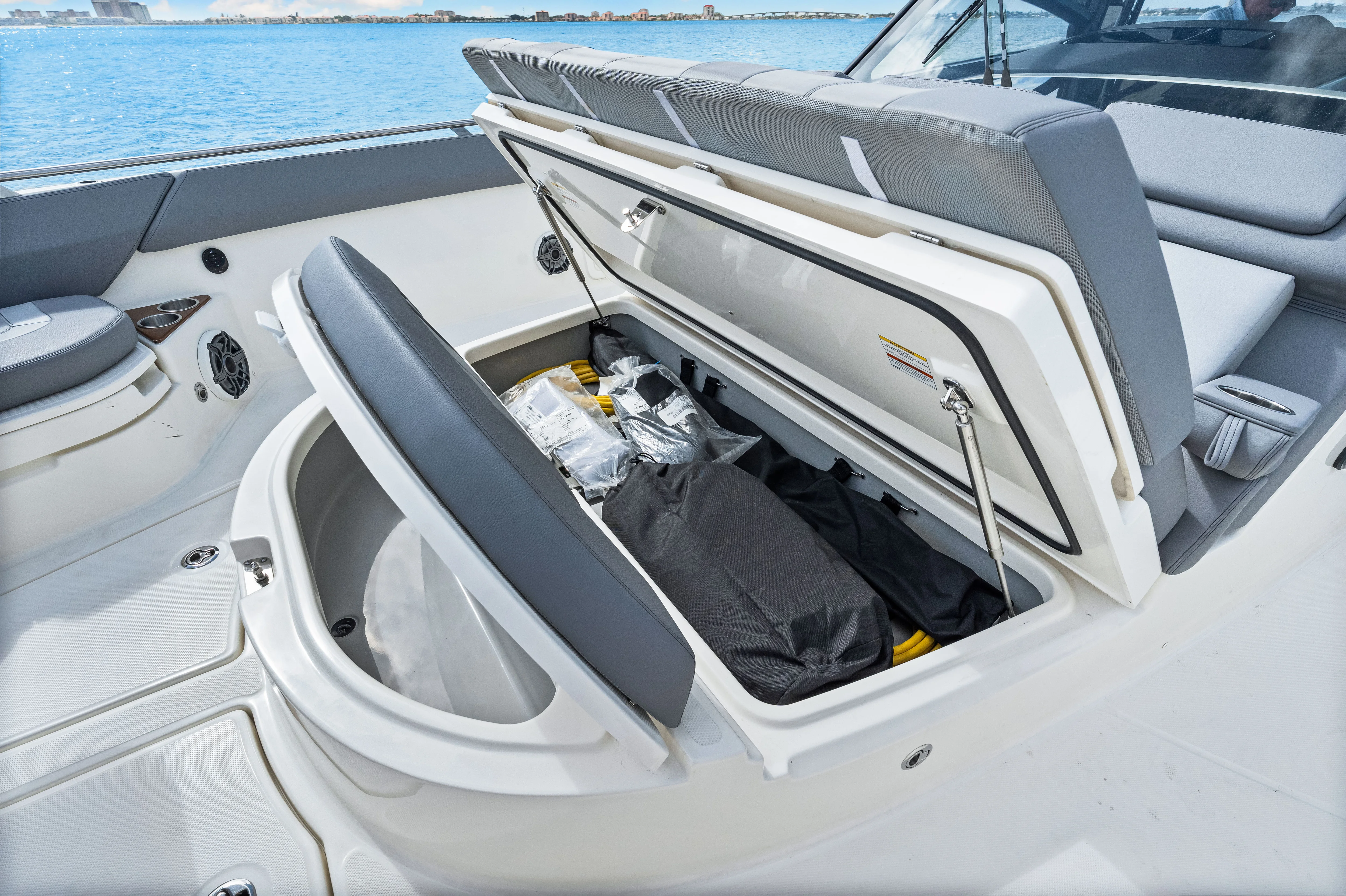 2025 Boston Whaler 420 Outrage Image Thumbnail #62