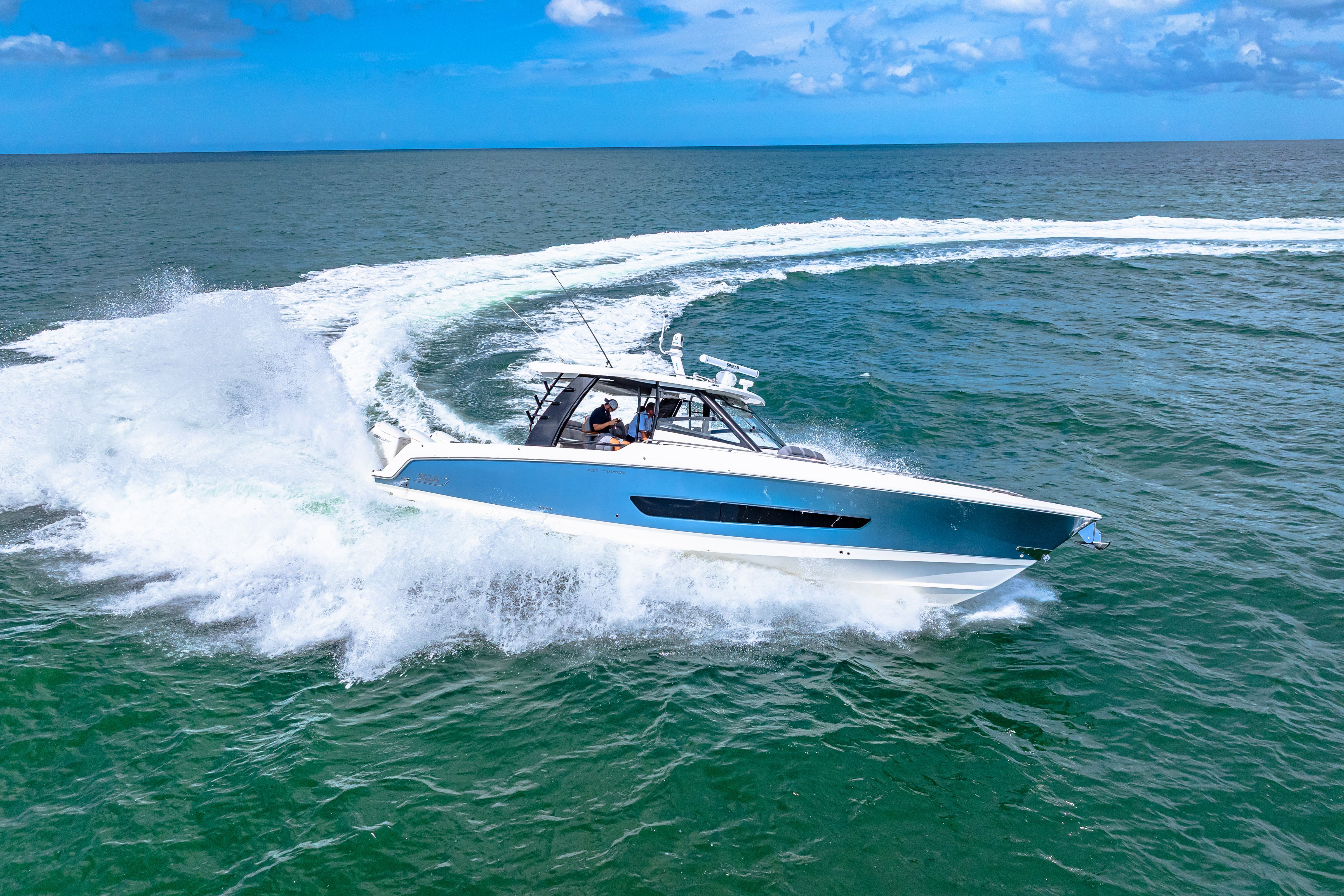 2025 Boston Whaler 420 Outrage Image Thumbnail #33