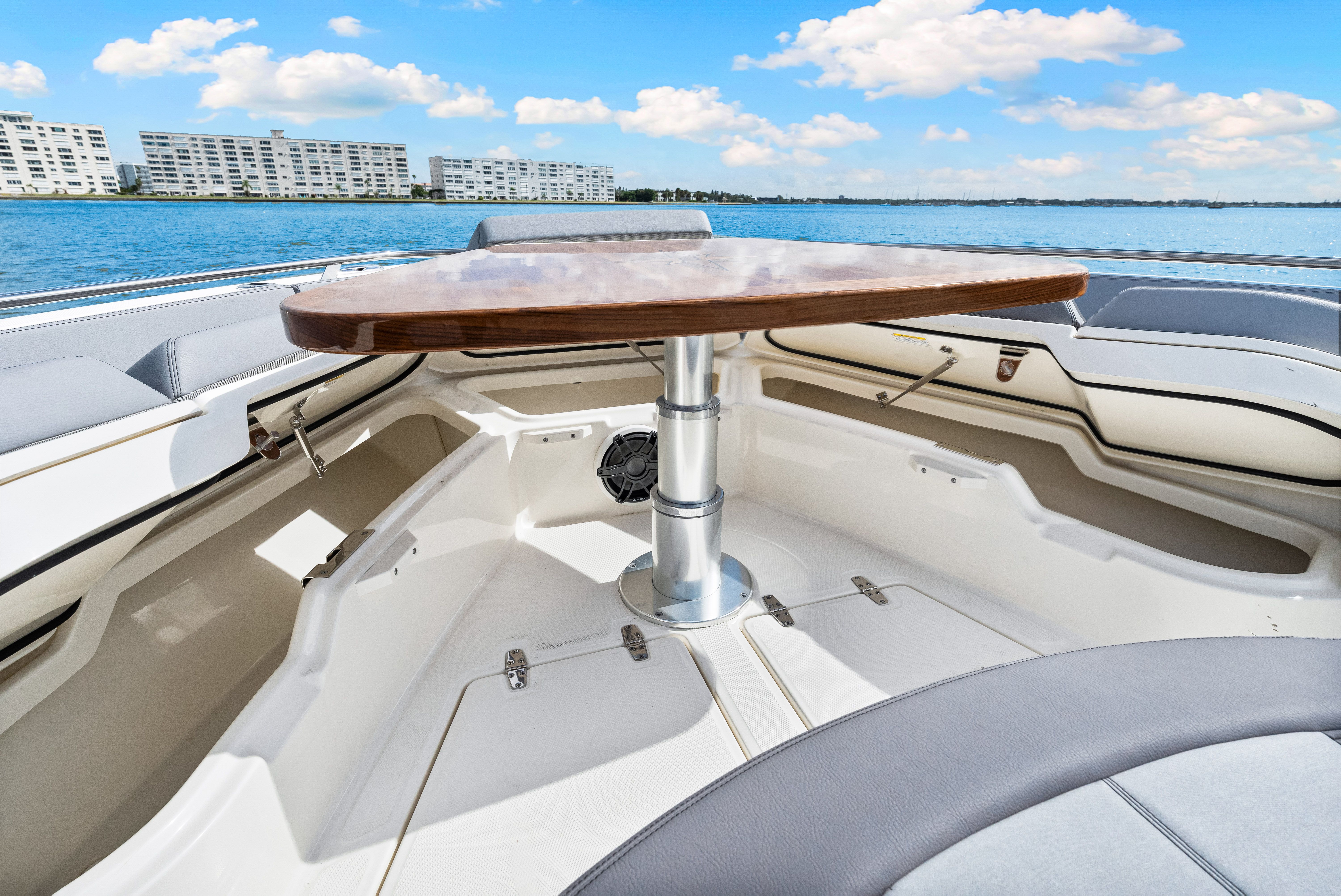 2025 Boston Whaler 420 Outrage Image Thumbnail #63