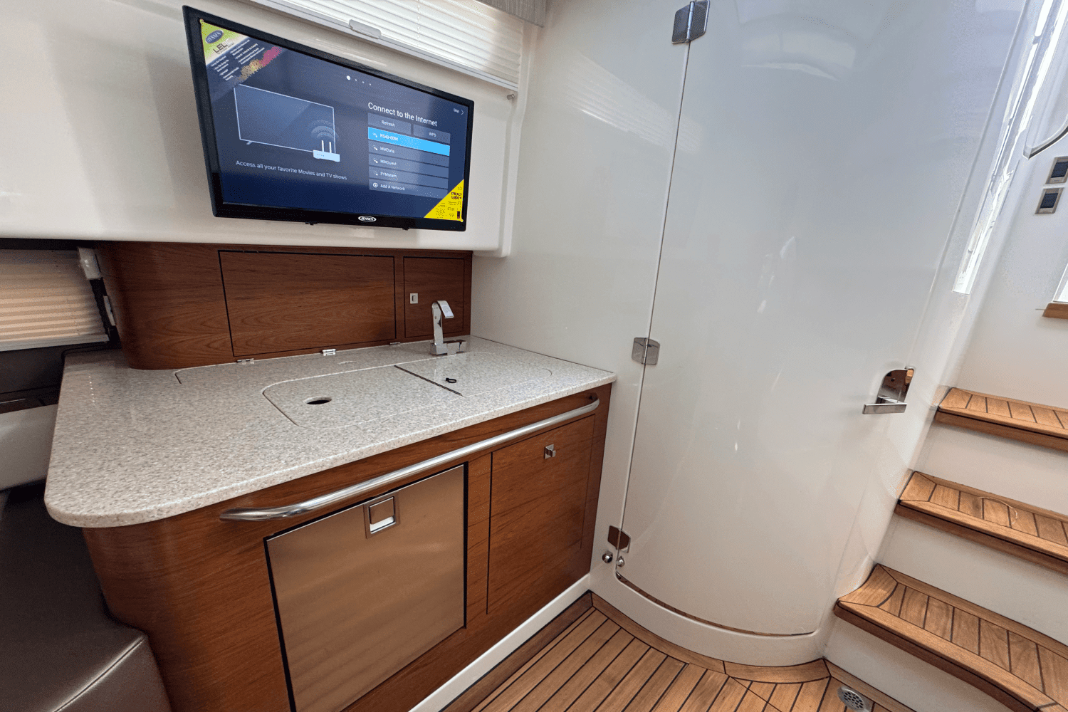 2025 Boston Whaler 420 Outrage Image Thumbnail #68