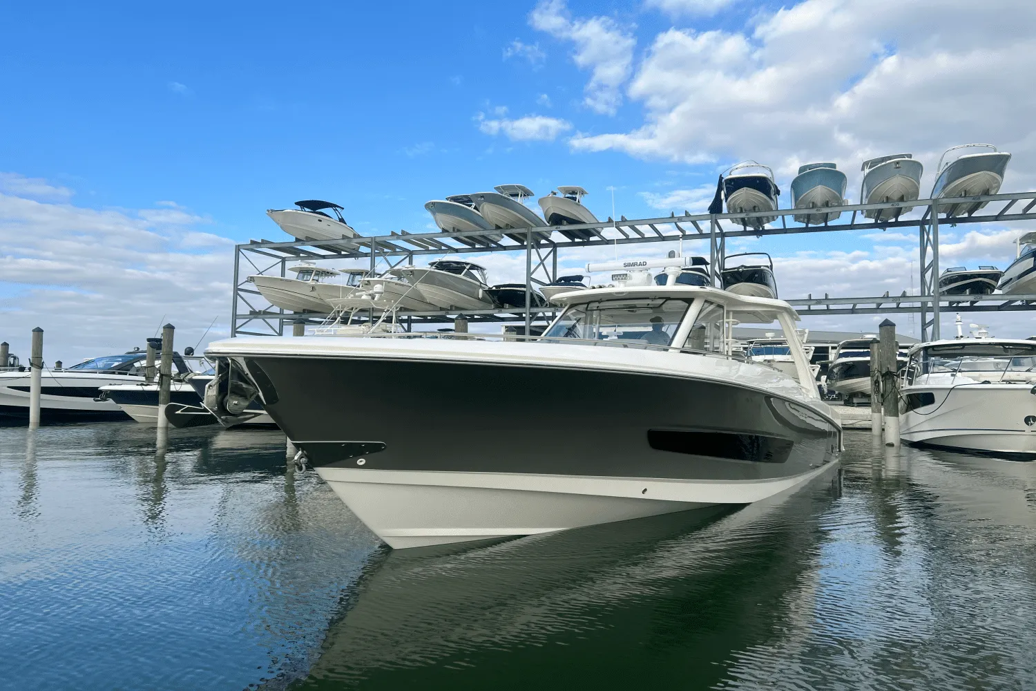 2025 Boston Whaler 420 Outrage Image Thumbnail #2