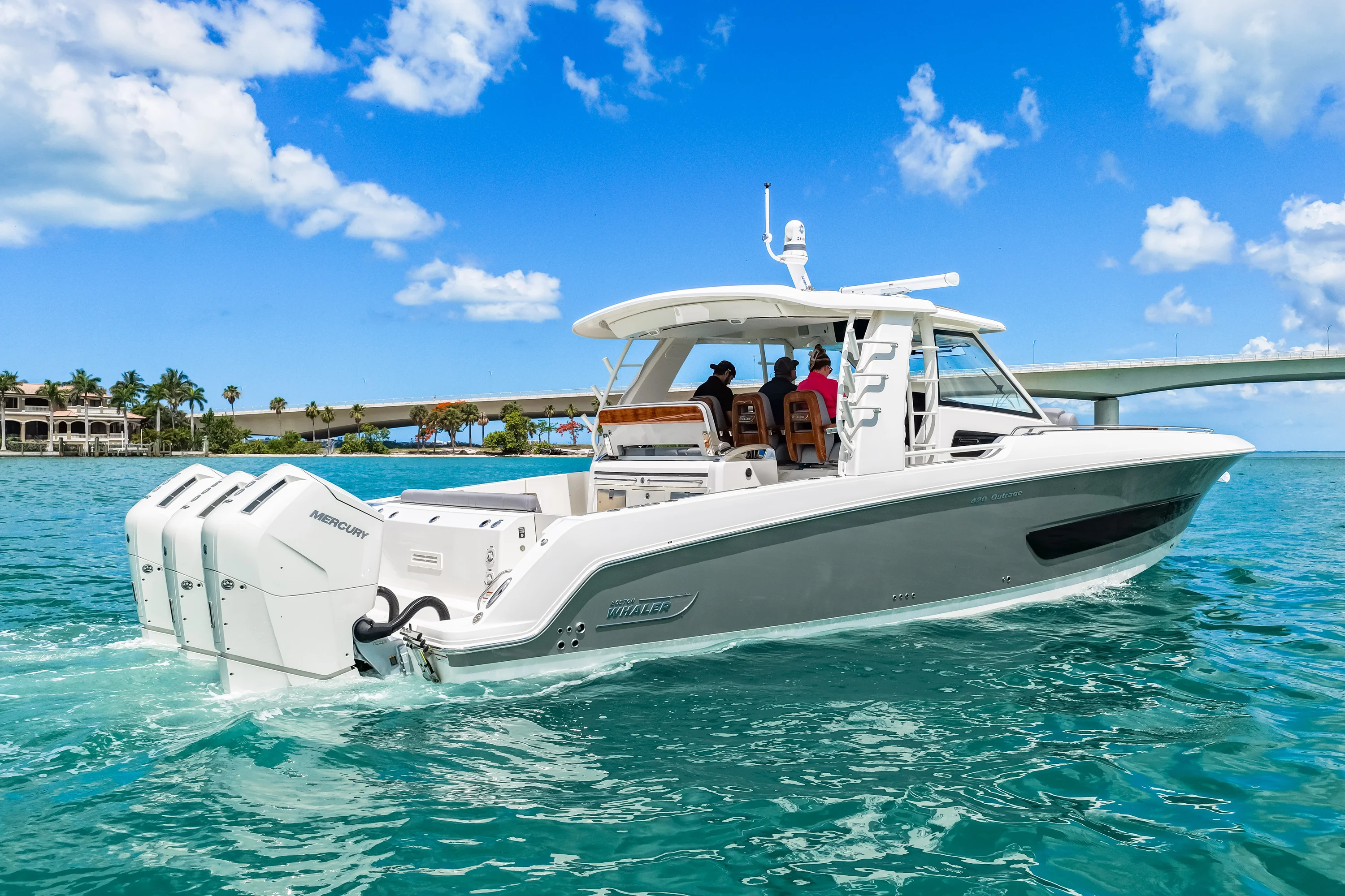 2025 Boston Whaler 420 Outrage Image Thumbnail #79