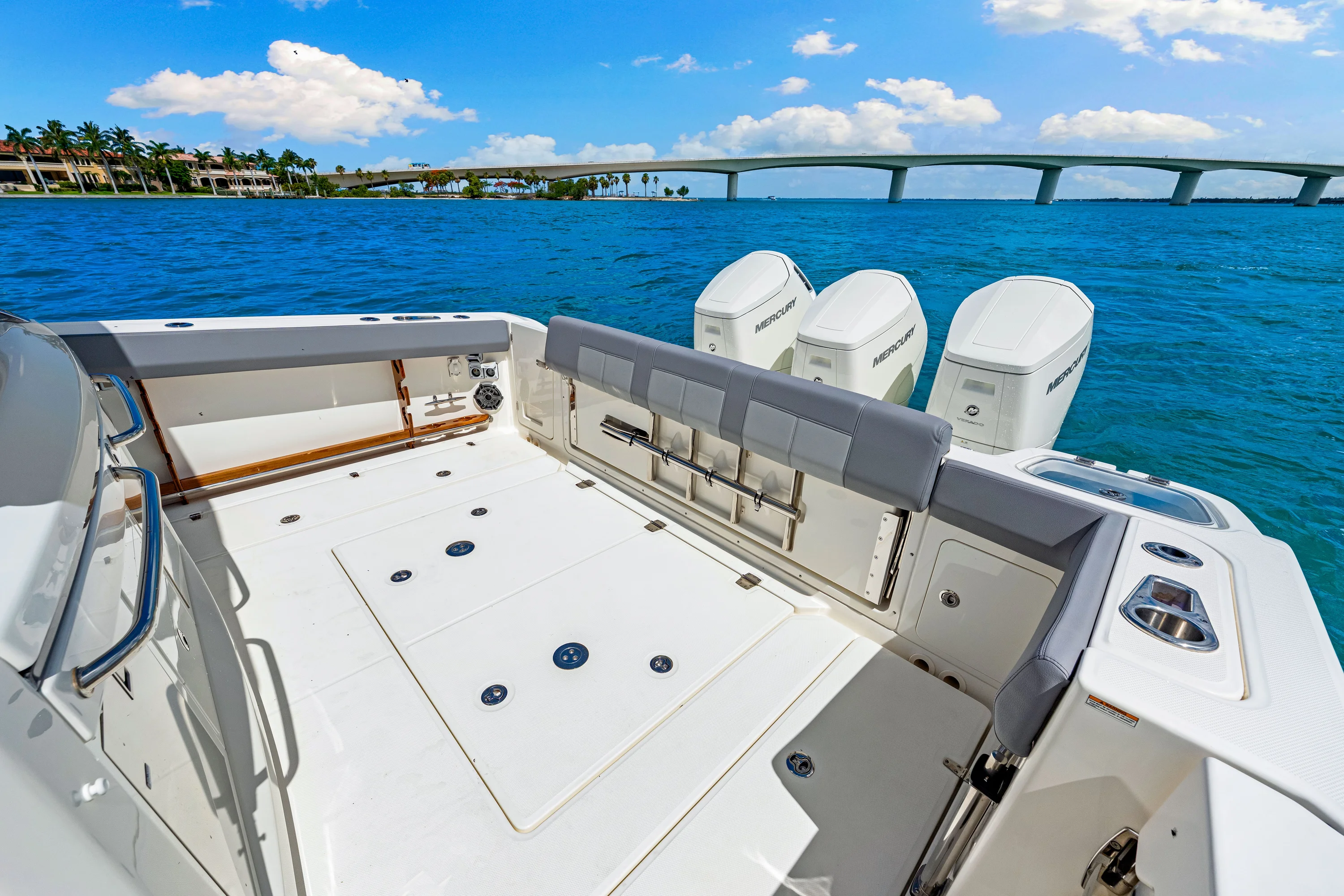 2025 Boston Whaler 420 Outrage Image Thumbnail #47