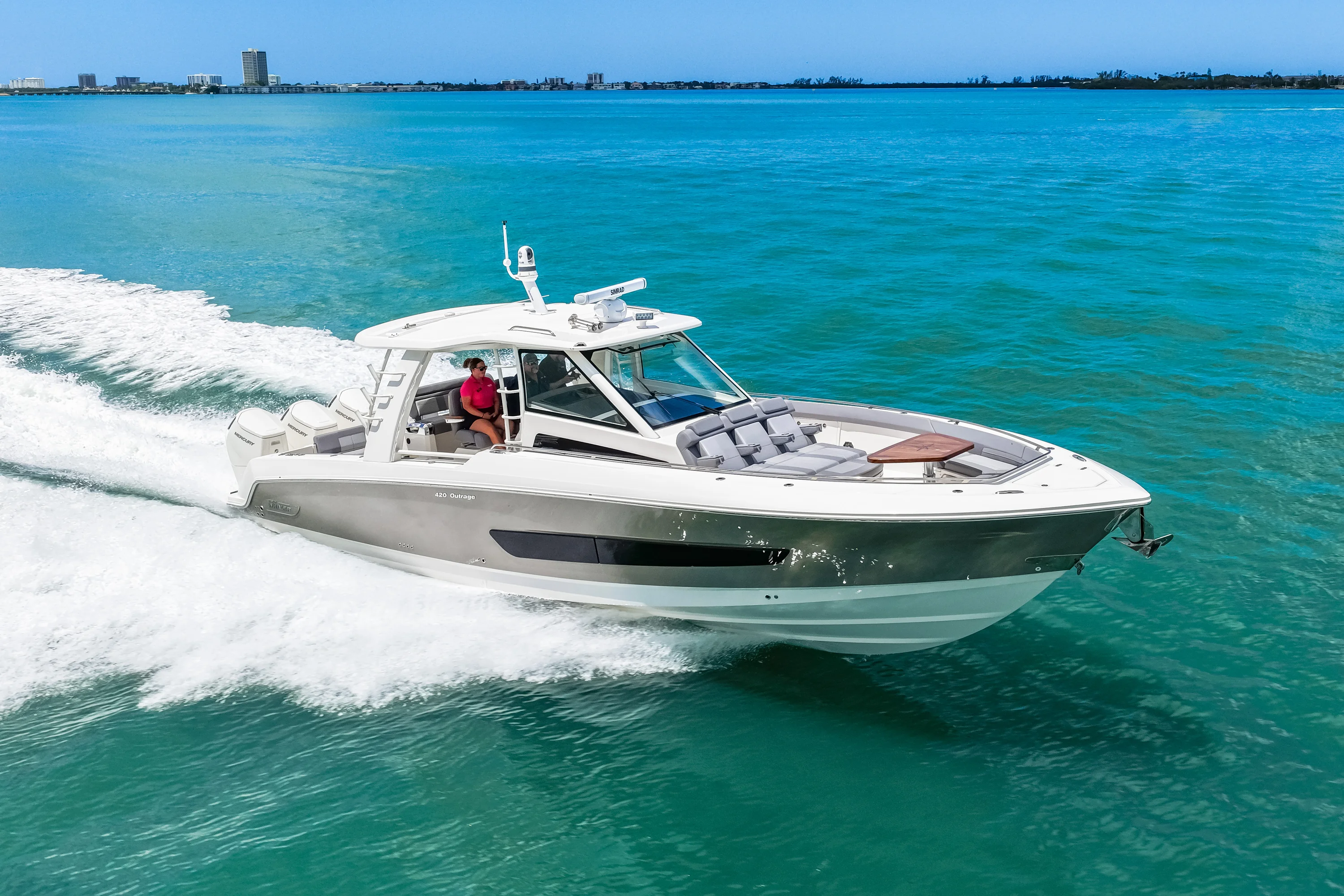 2025 Boston Whaler 420 Outrage Image Thumbnail #31