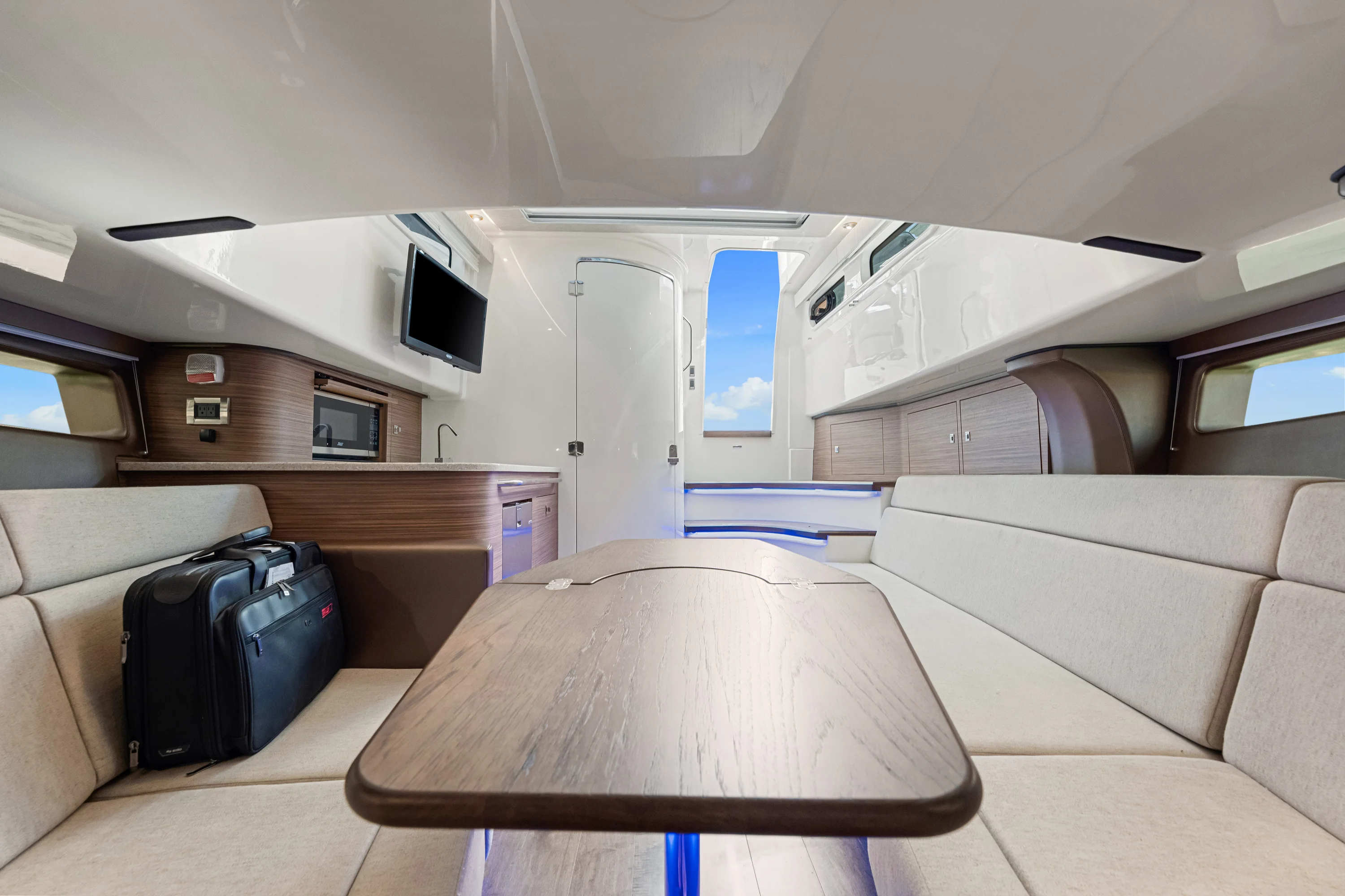 2025 Boston Whaler 420 Outrage Image Thumbnail #84
