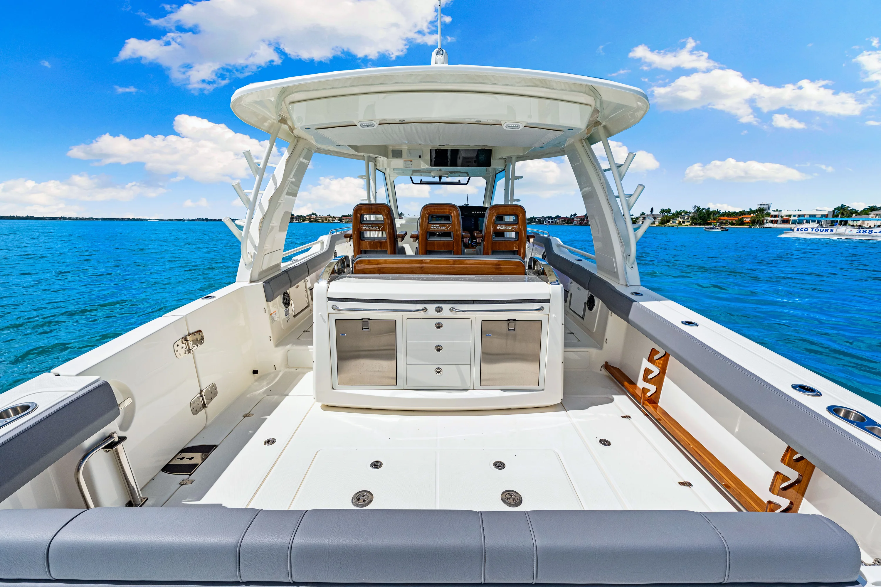 2025 Boston Whaler 420 Outrage Image Thumbnail #45