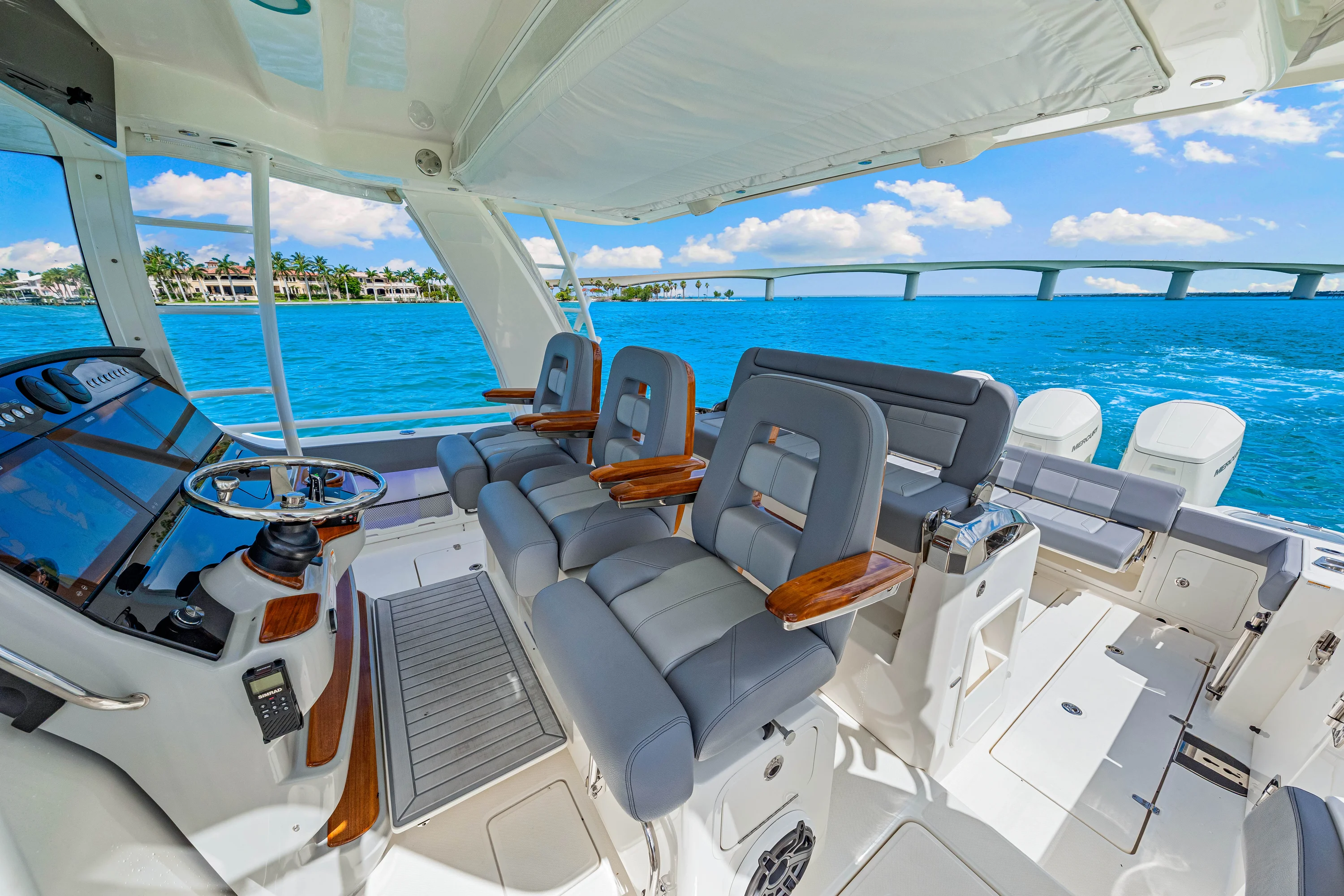 2025 Boston Whaler 420 Outrage Image Thumbnail #14