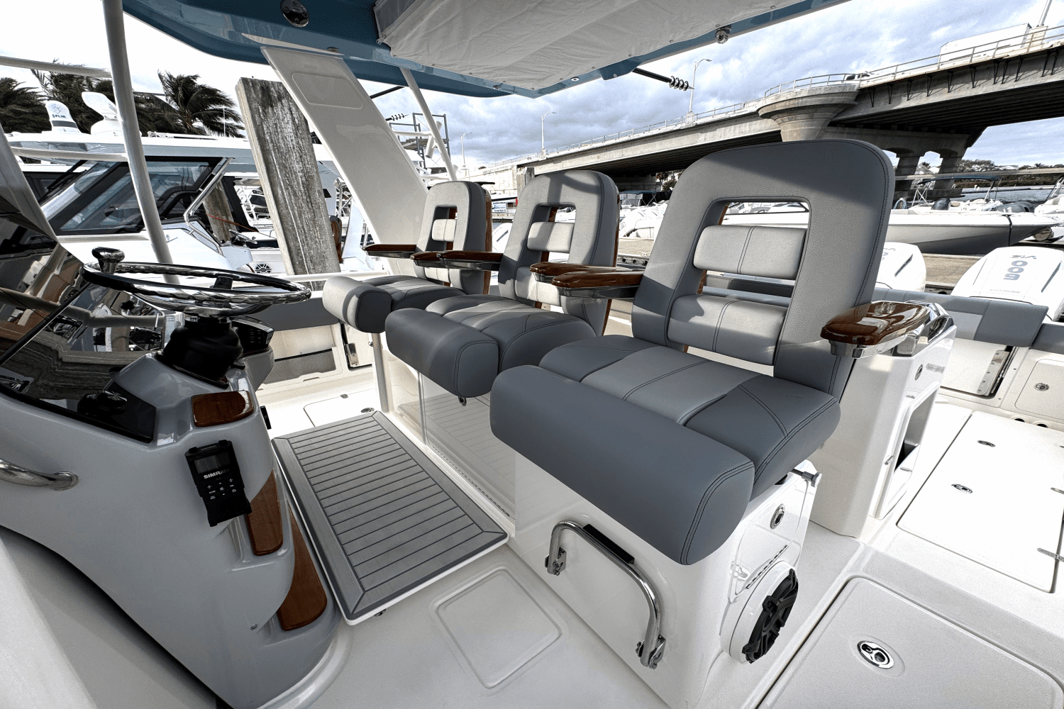 2025 Boston Whaler 420 Outrage Image Thumbnail #42