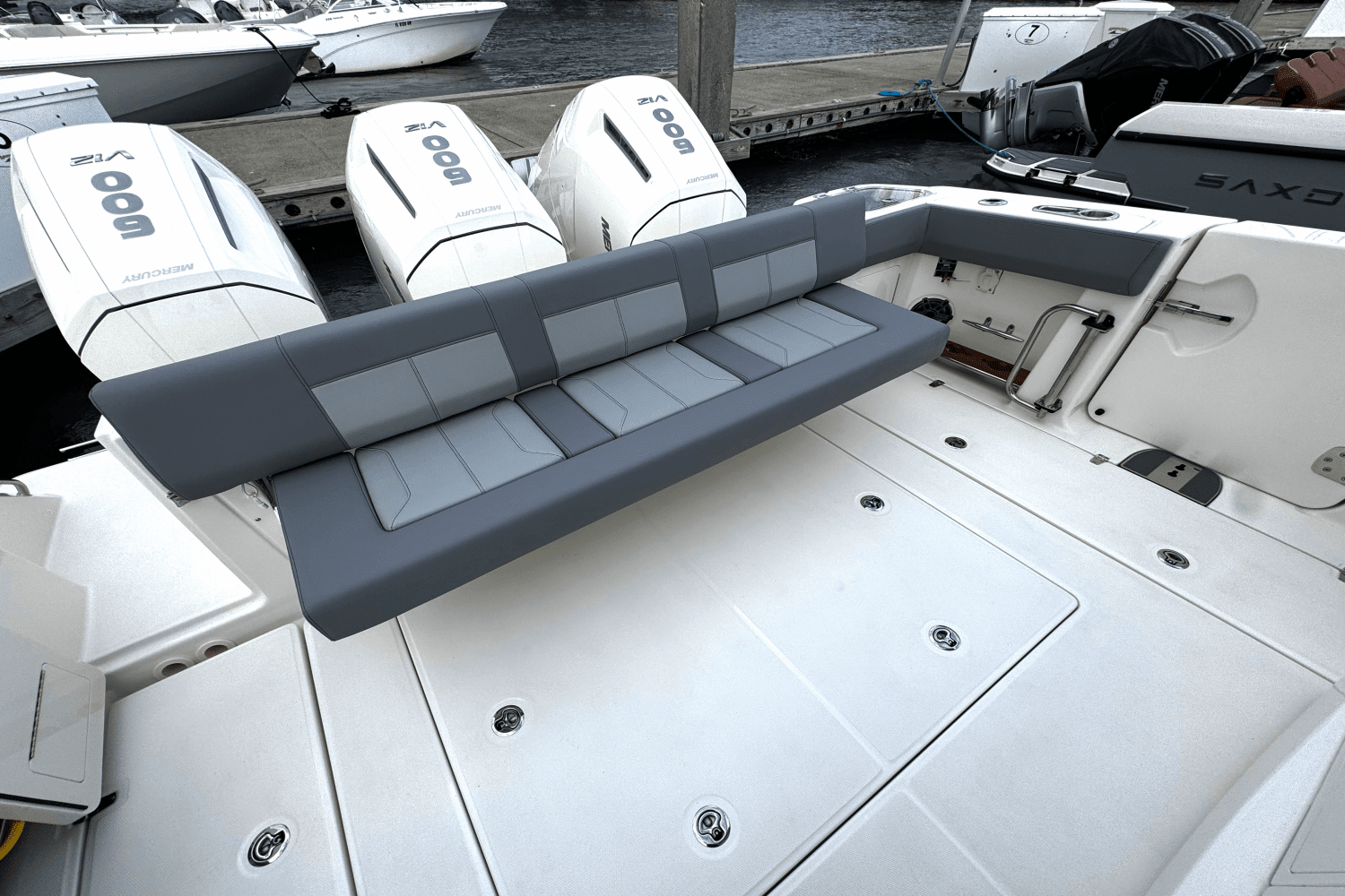 2025 Boston Whaler 420 Outrage Image Thumbnail #5