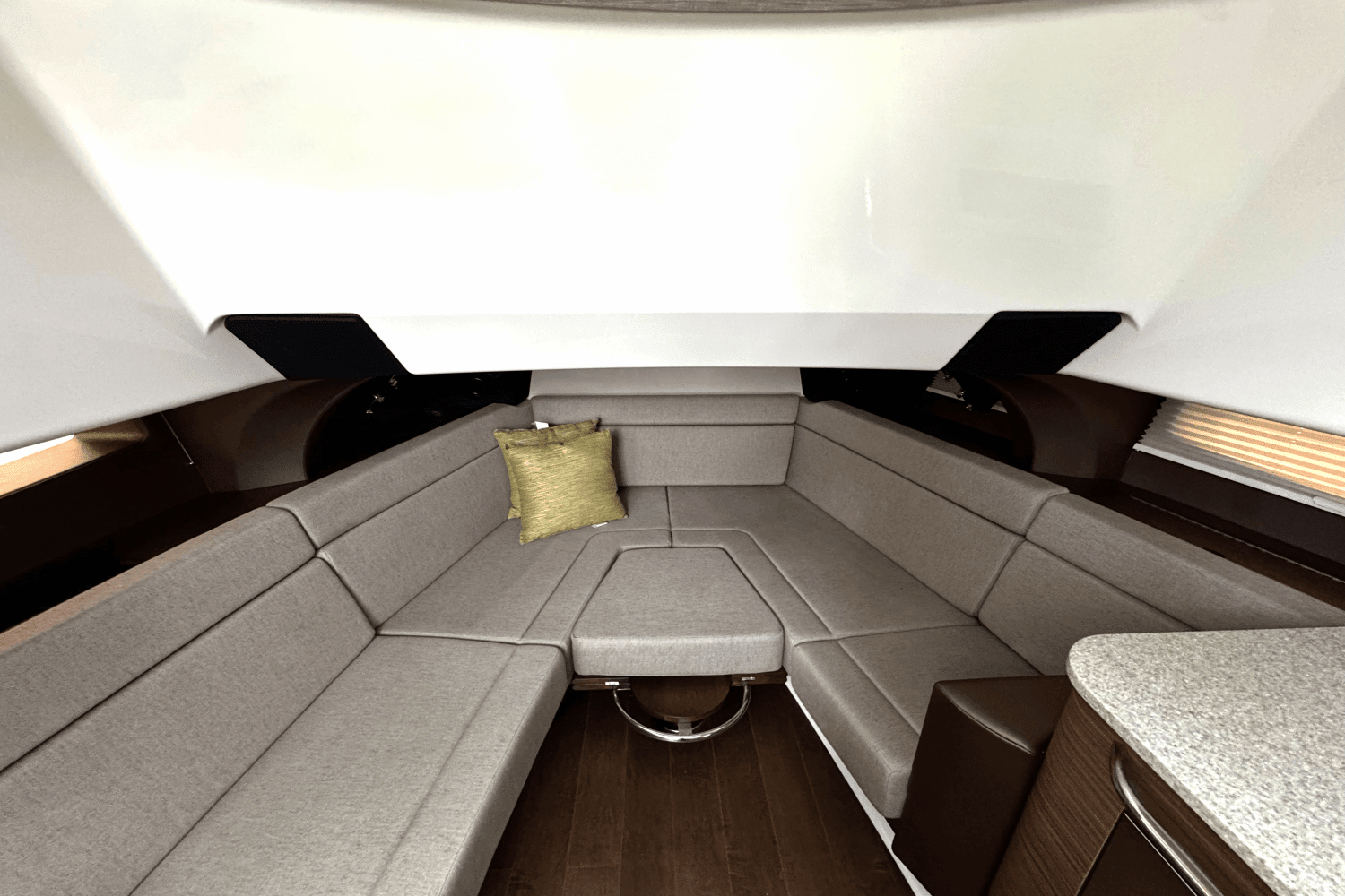 2025 Boston Whaler 420 Outrage Image Thumbnail #35