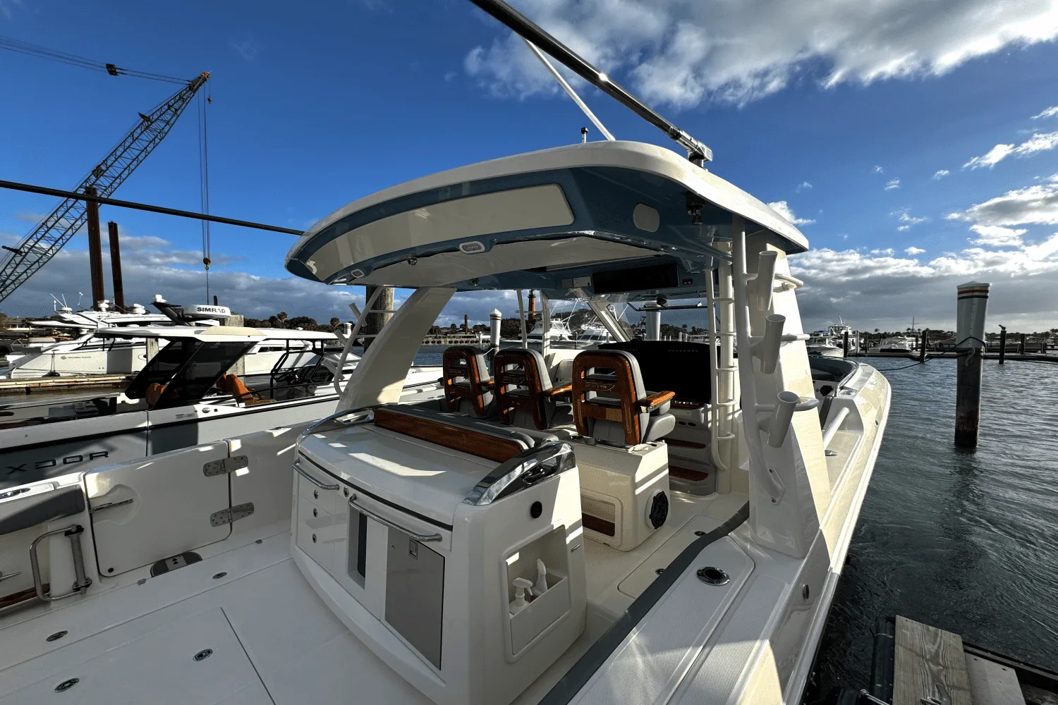 2025 Boston Whaler 420 Outrage Image Thumbnail #43