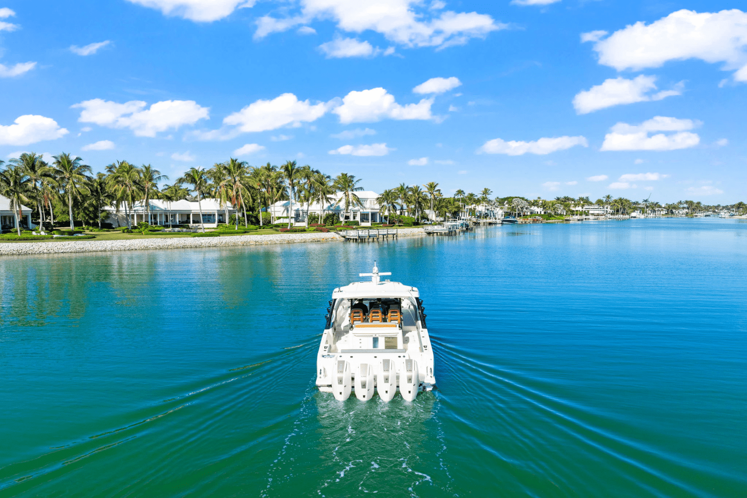 2025 Boston Whaler 420 Outrage Image Thumbnail #50