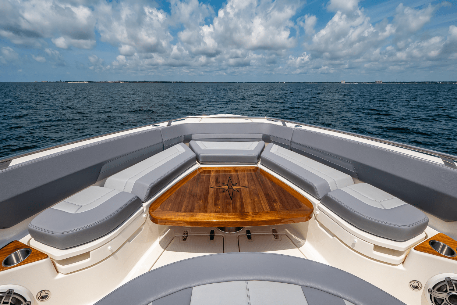2025 Boston Whaler 420 Outrage Image Thumbnail #68