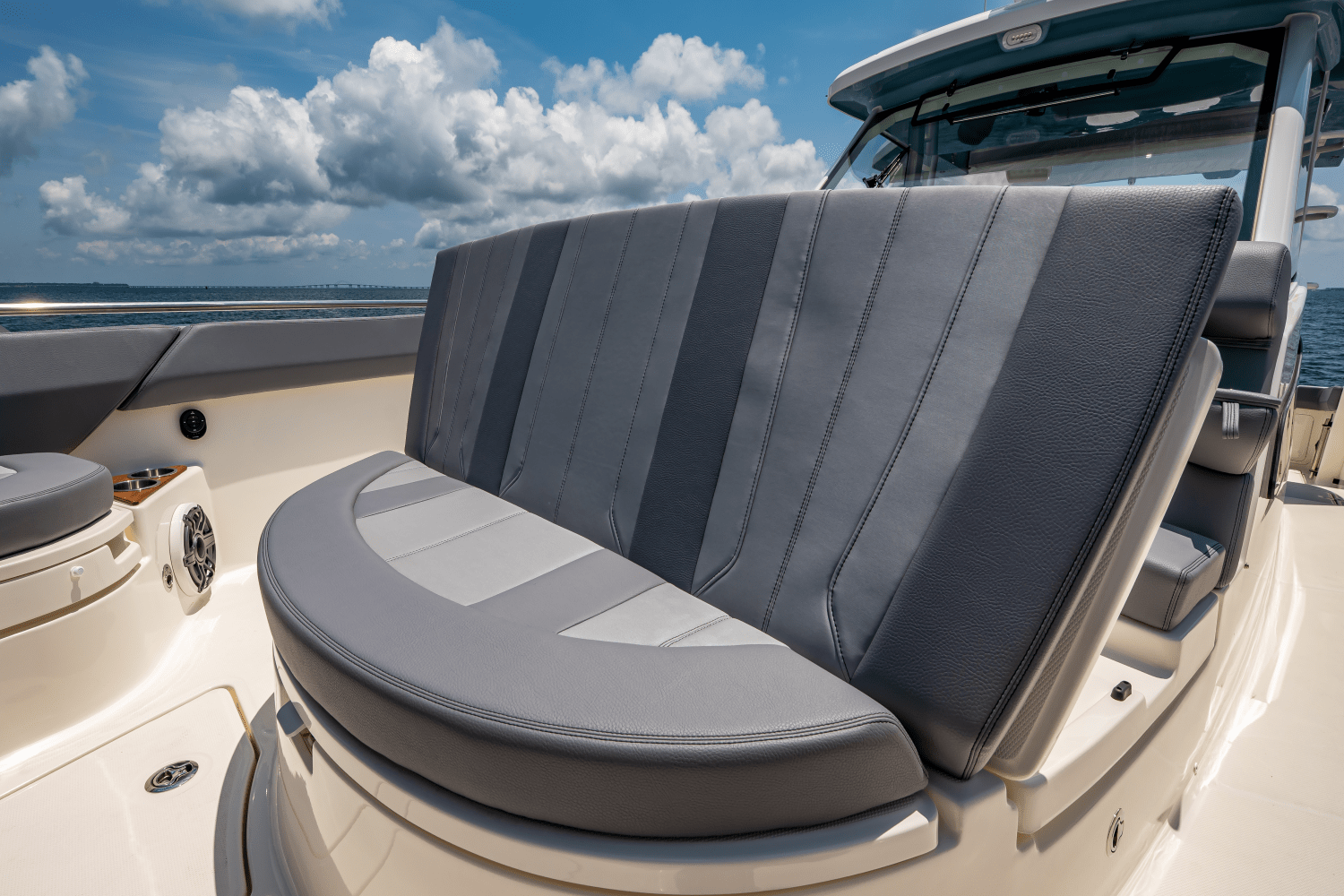 2025 Boston Whaler 420 Outrage Image Thumbnail #76