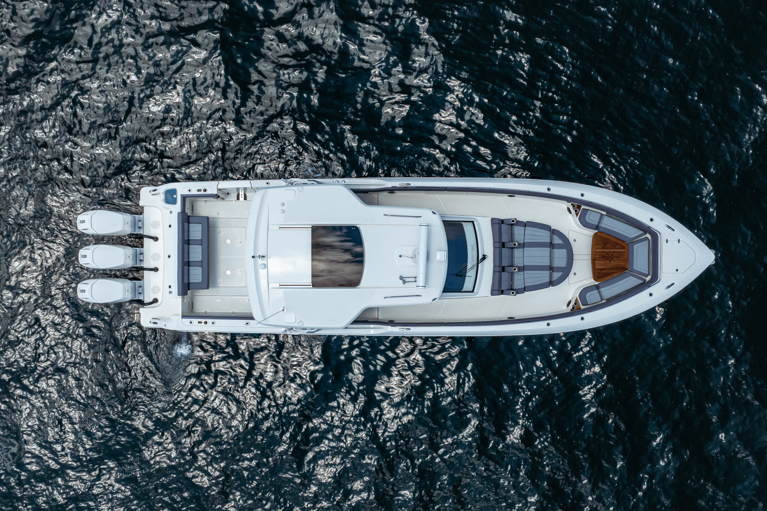 2025 Boston Whaler 420 Outrage Image Thumbnail #20