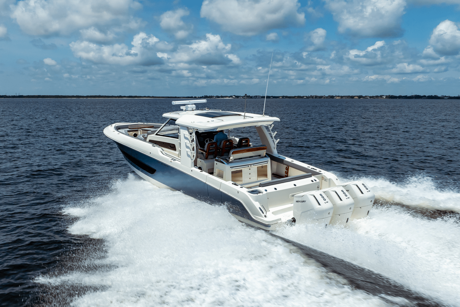 2025 Boston Whaler 420 Outrage Image Thumbnail #7