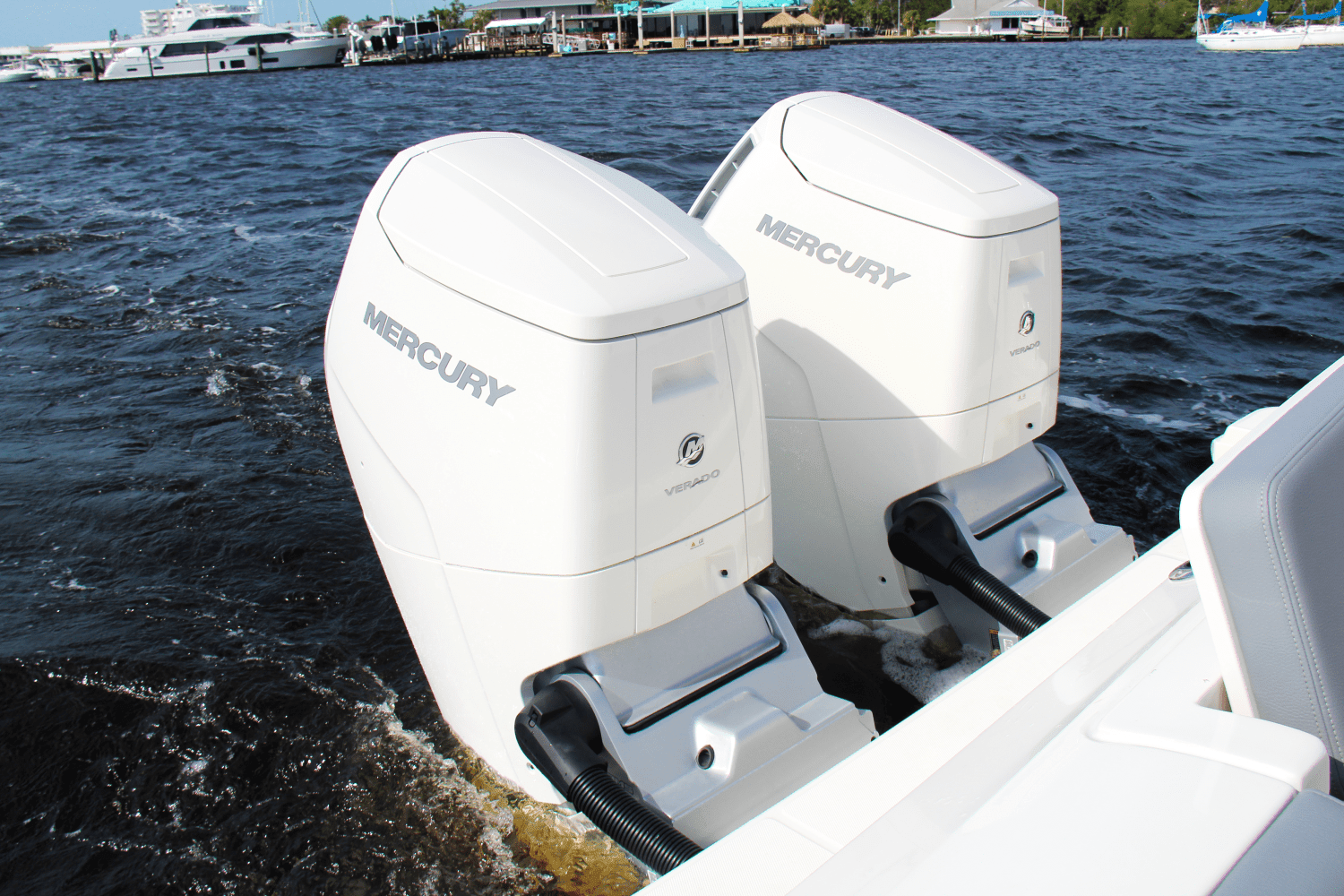 2025 Boston Whaler 380 Realm Image Thumbnail #54