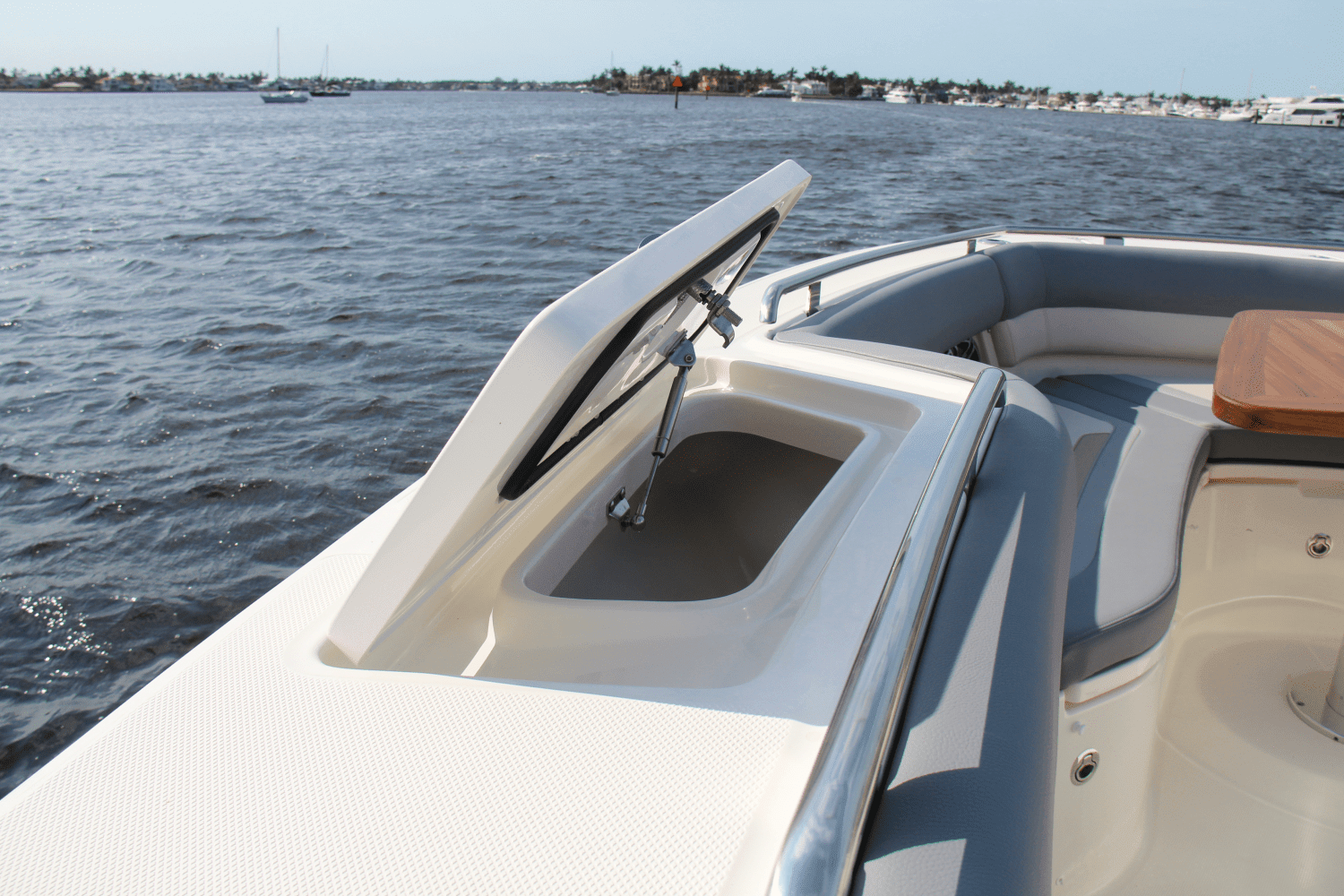 2025 Boston Whaler 380 Realm Image Thumbnail #65