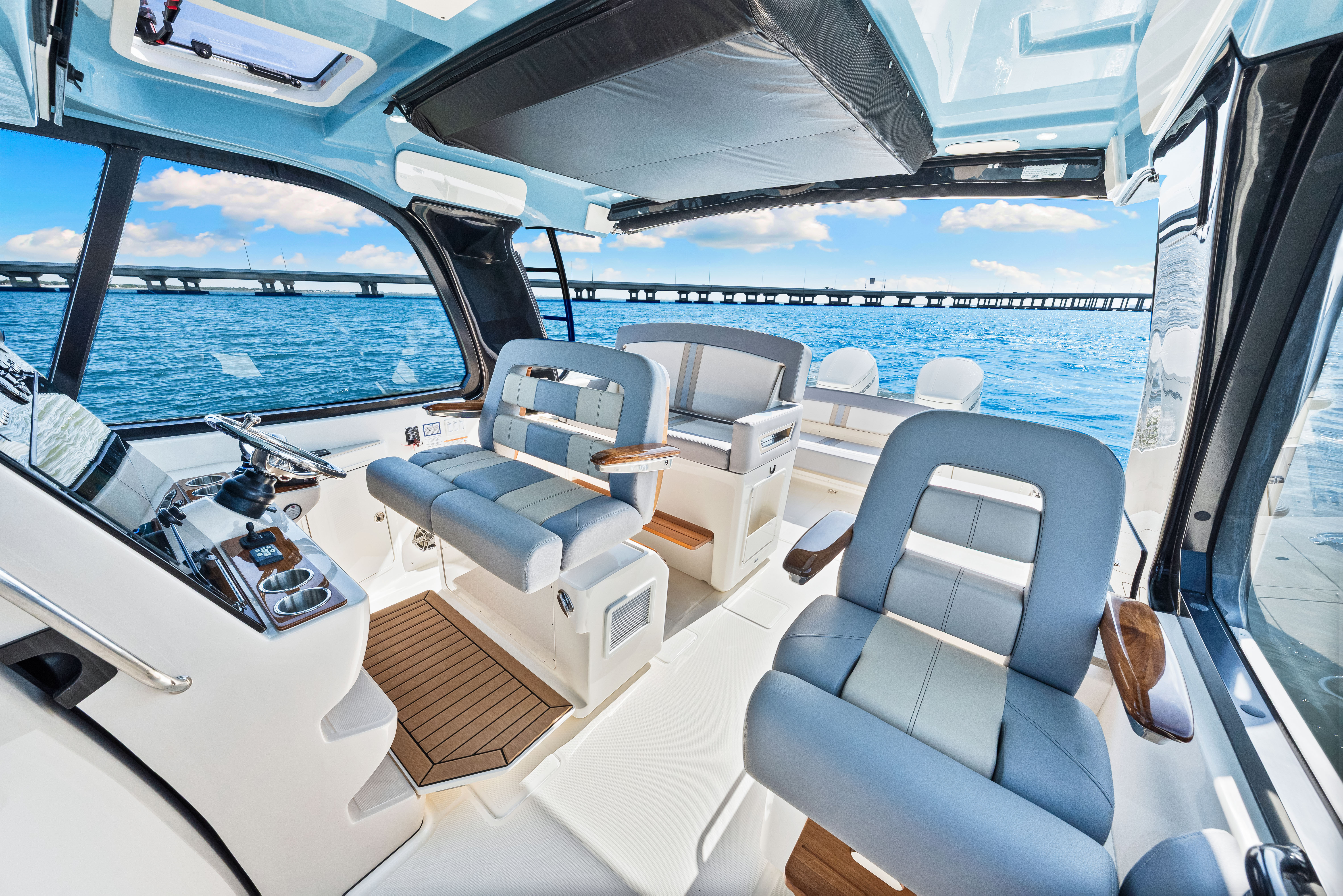 2025 Boston Whaler 380 Realm Image Thumbnail #42