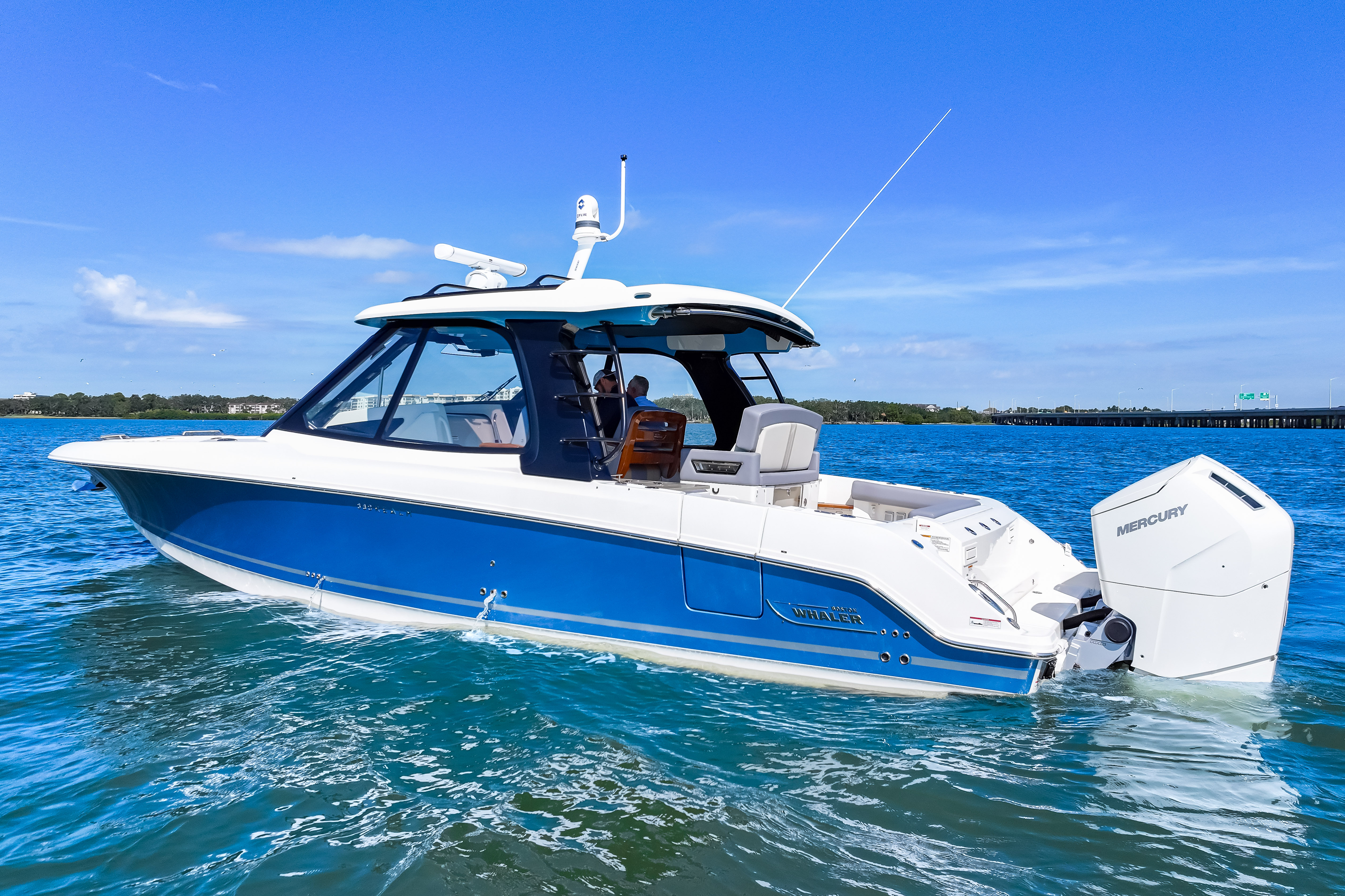 2025 Boston Whaler 380 Realm Image Thumbnail #7