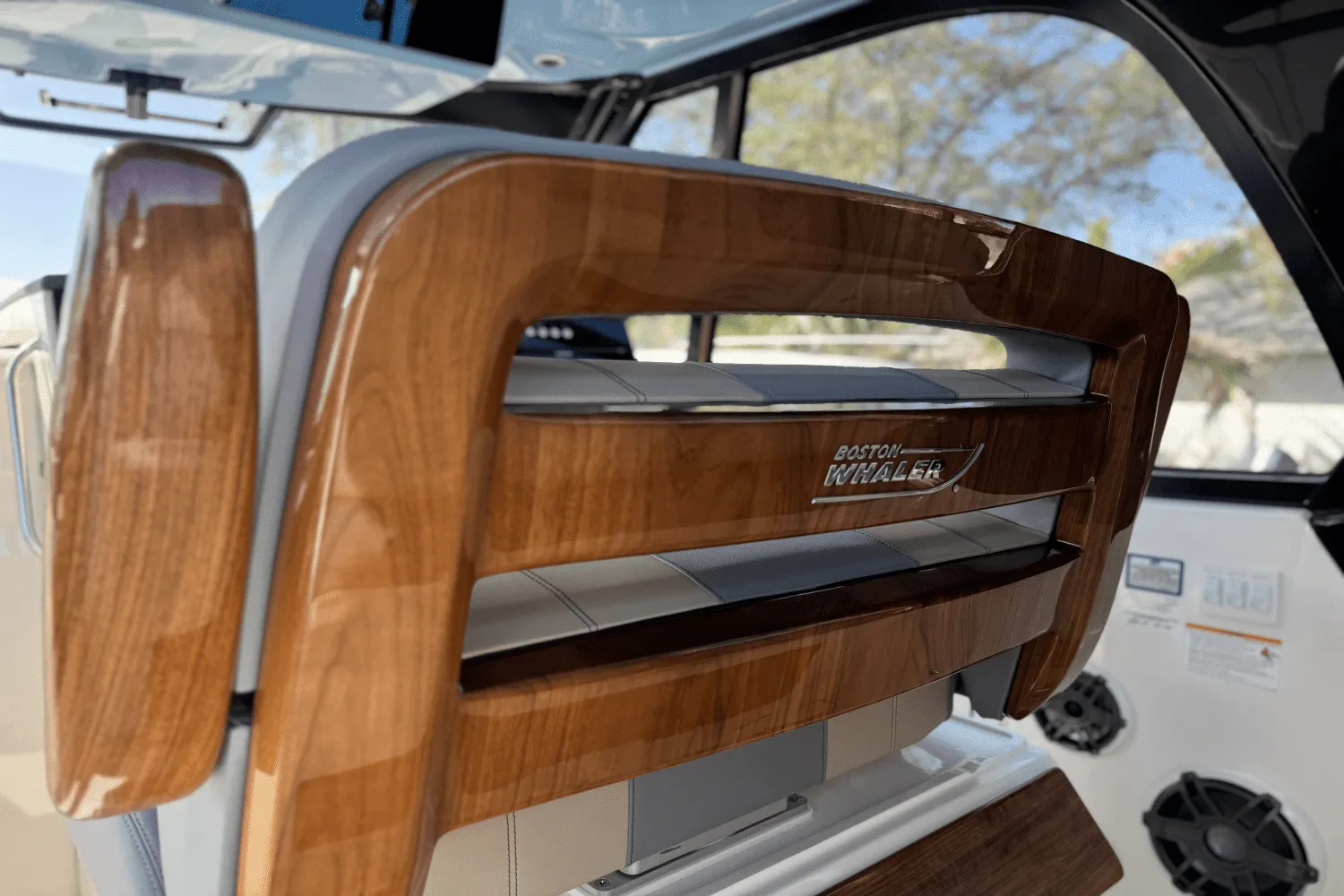 2025 Boston Whaler 380 Realm Image Thumbnail #12