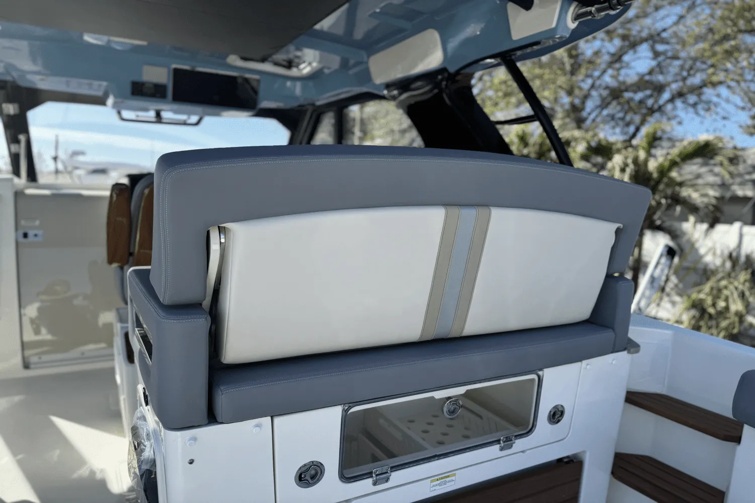 2025 Boston Whaler 380 Realm Image Thumbnail #5