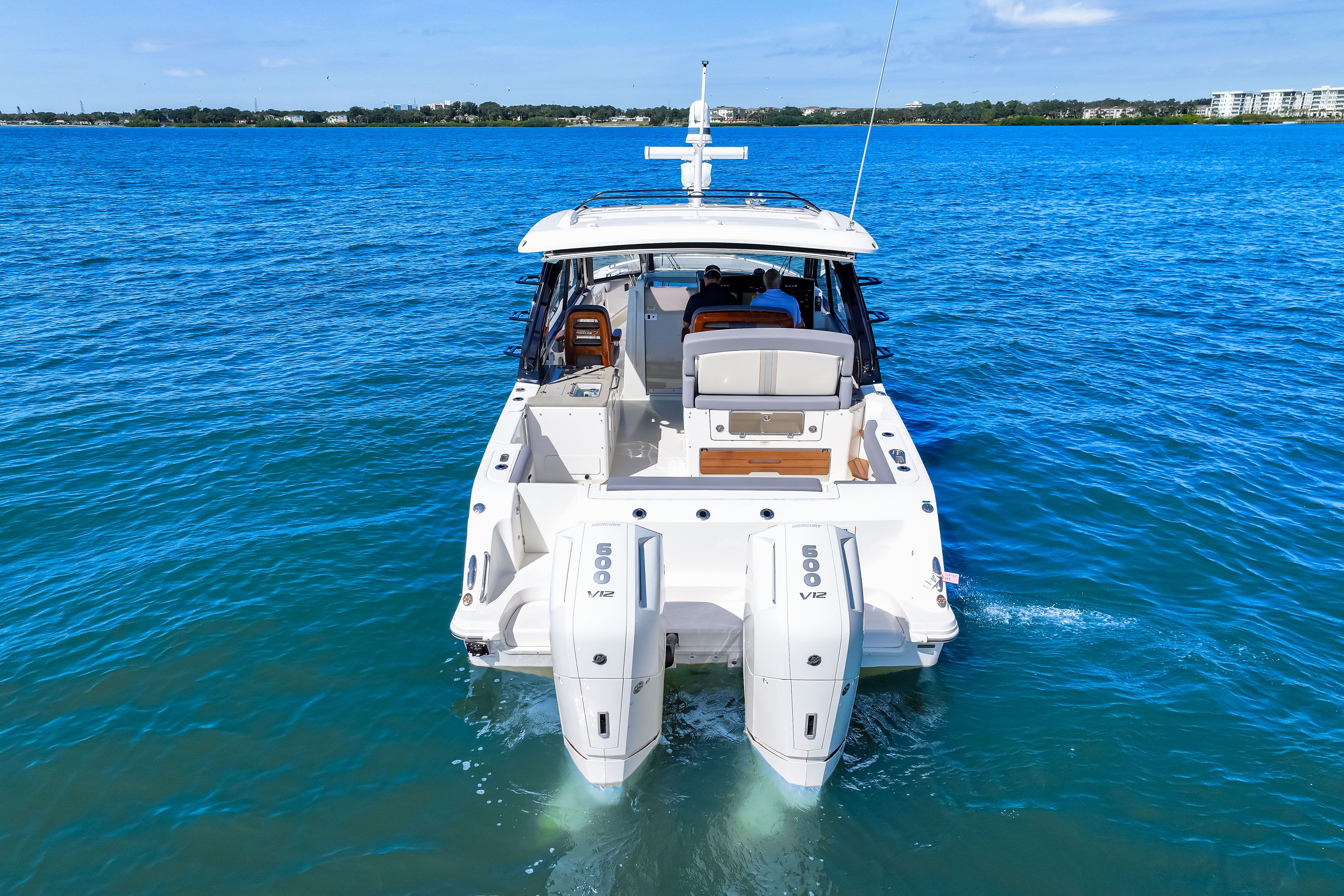 2025 Boston Whaler 380 Realm Image Thumbnail #11