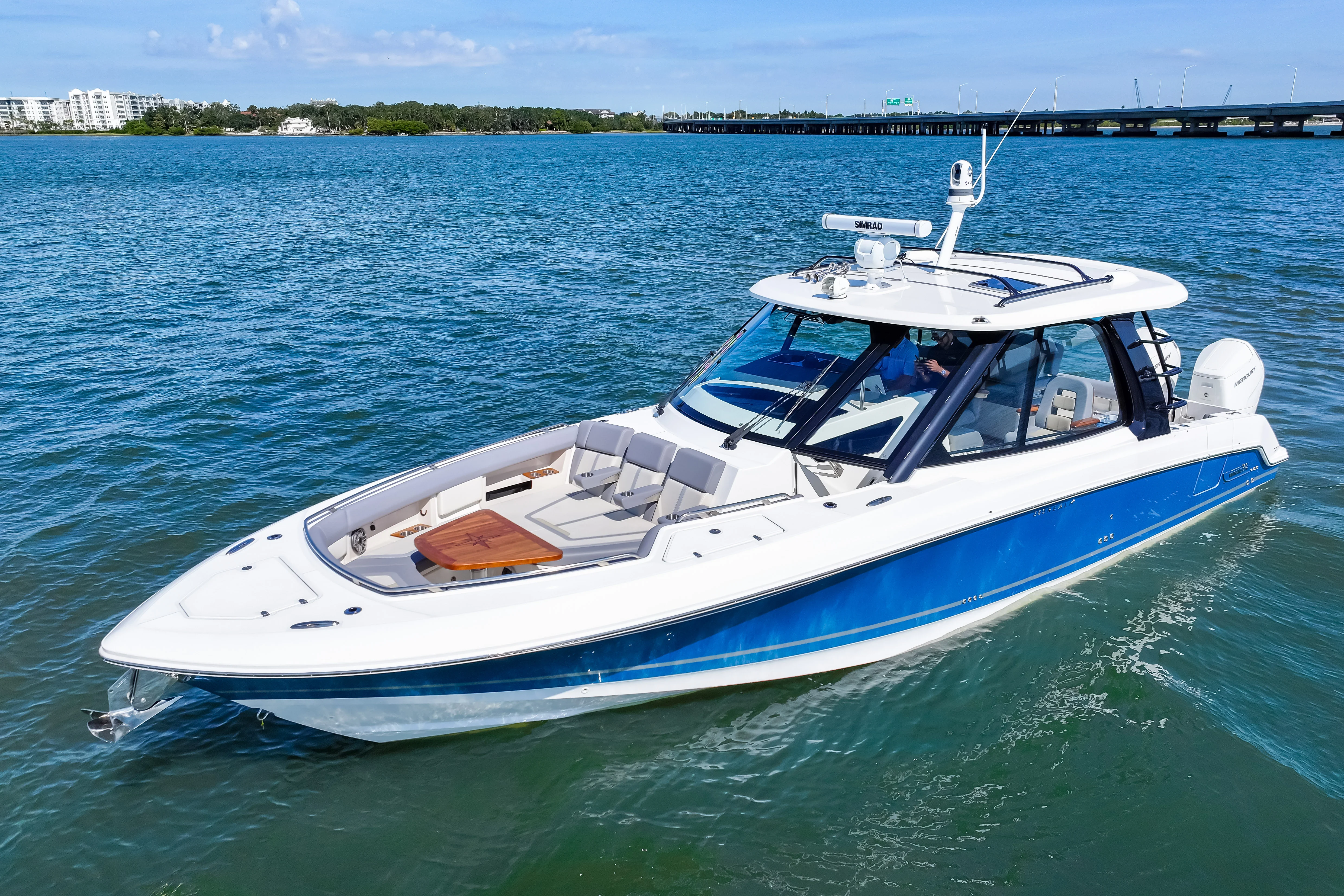 2025 Boston Whaler 380 Realm Image Thumbnail #3