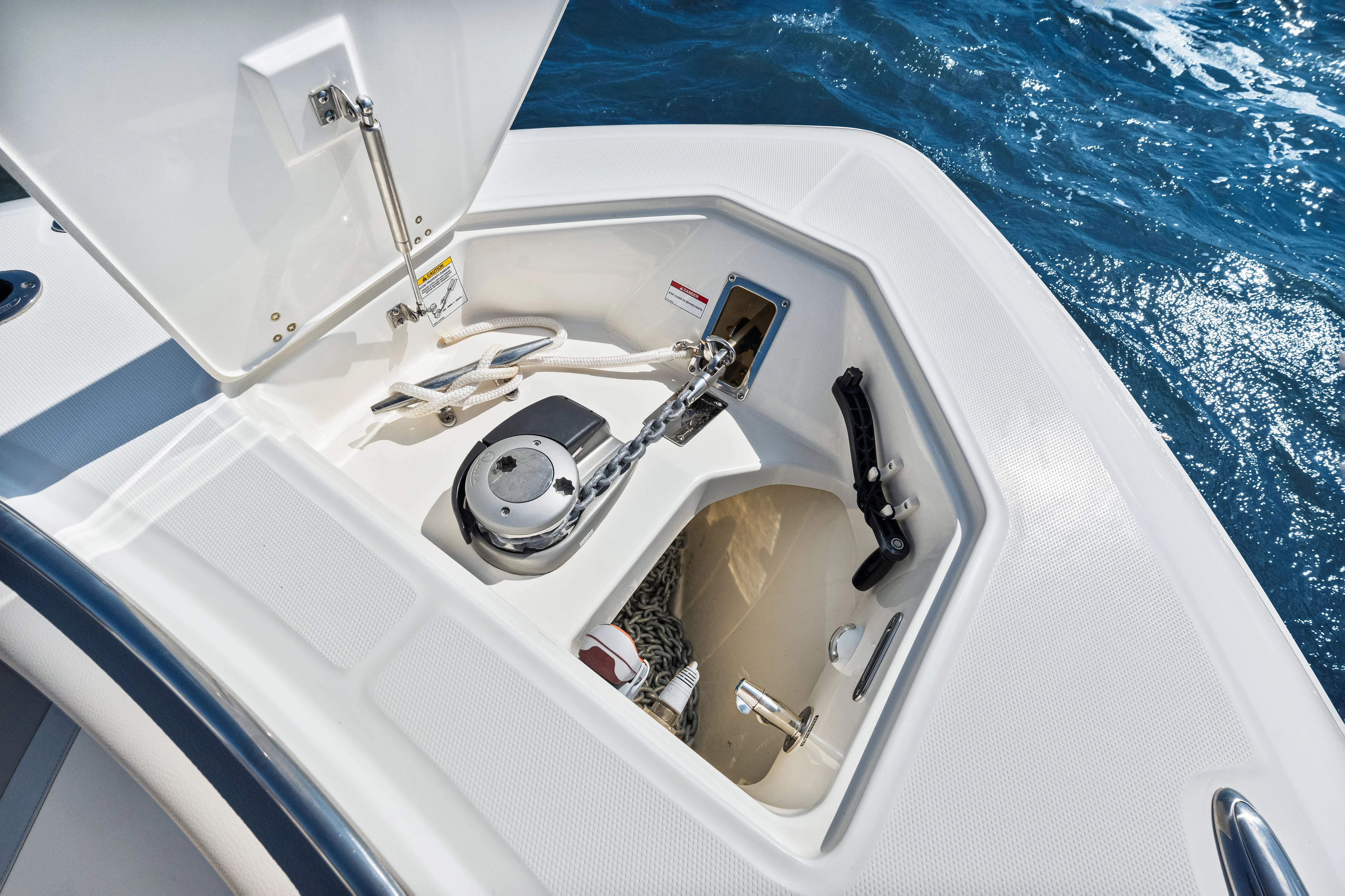 2025 Boston Whaler 380 Realm Image Thumbnail #50