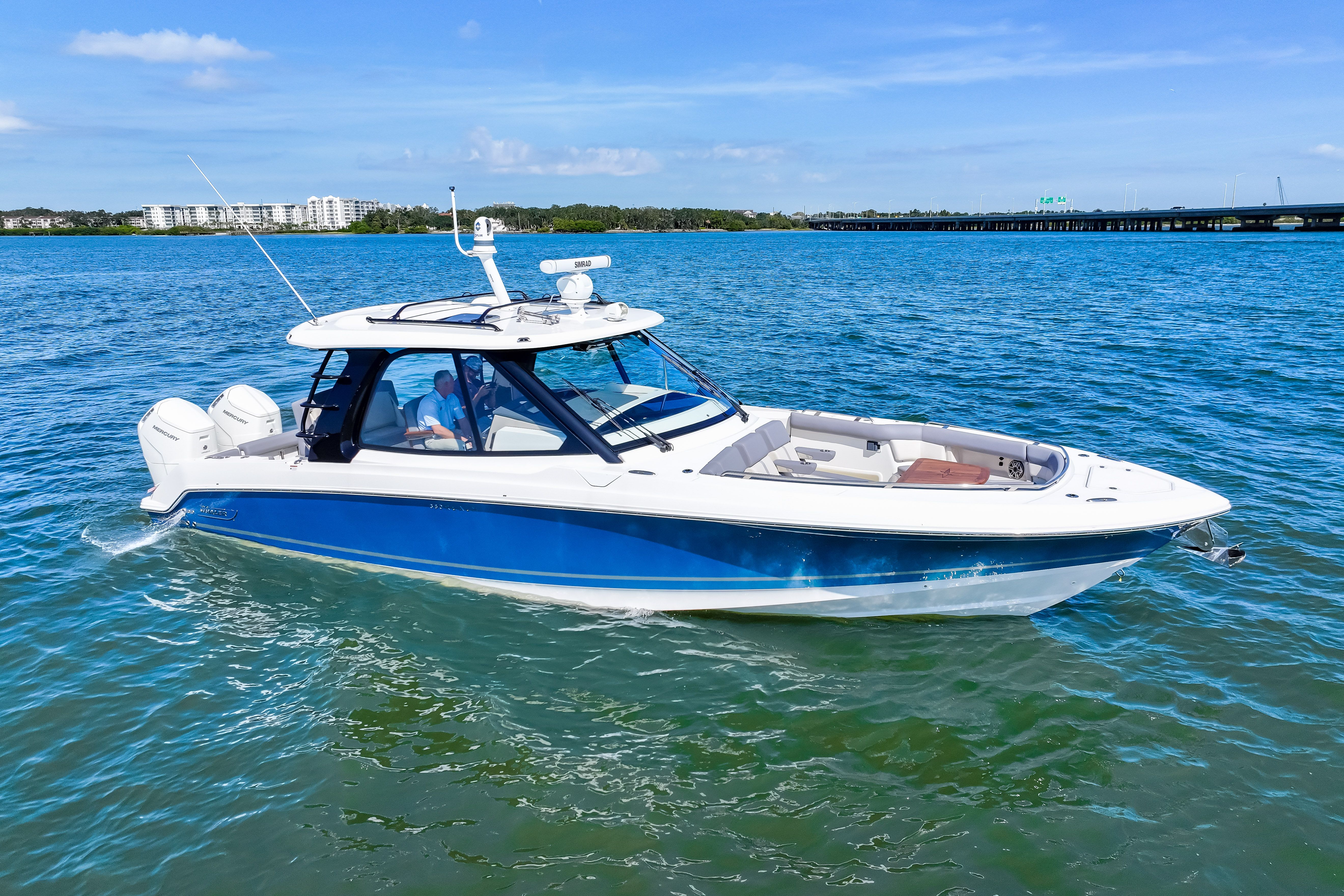 2025 Boston Whaler 380 Realm Image Thumbnail #19