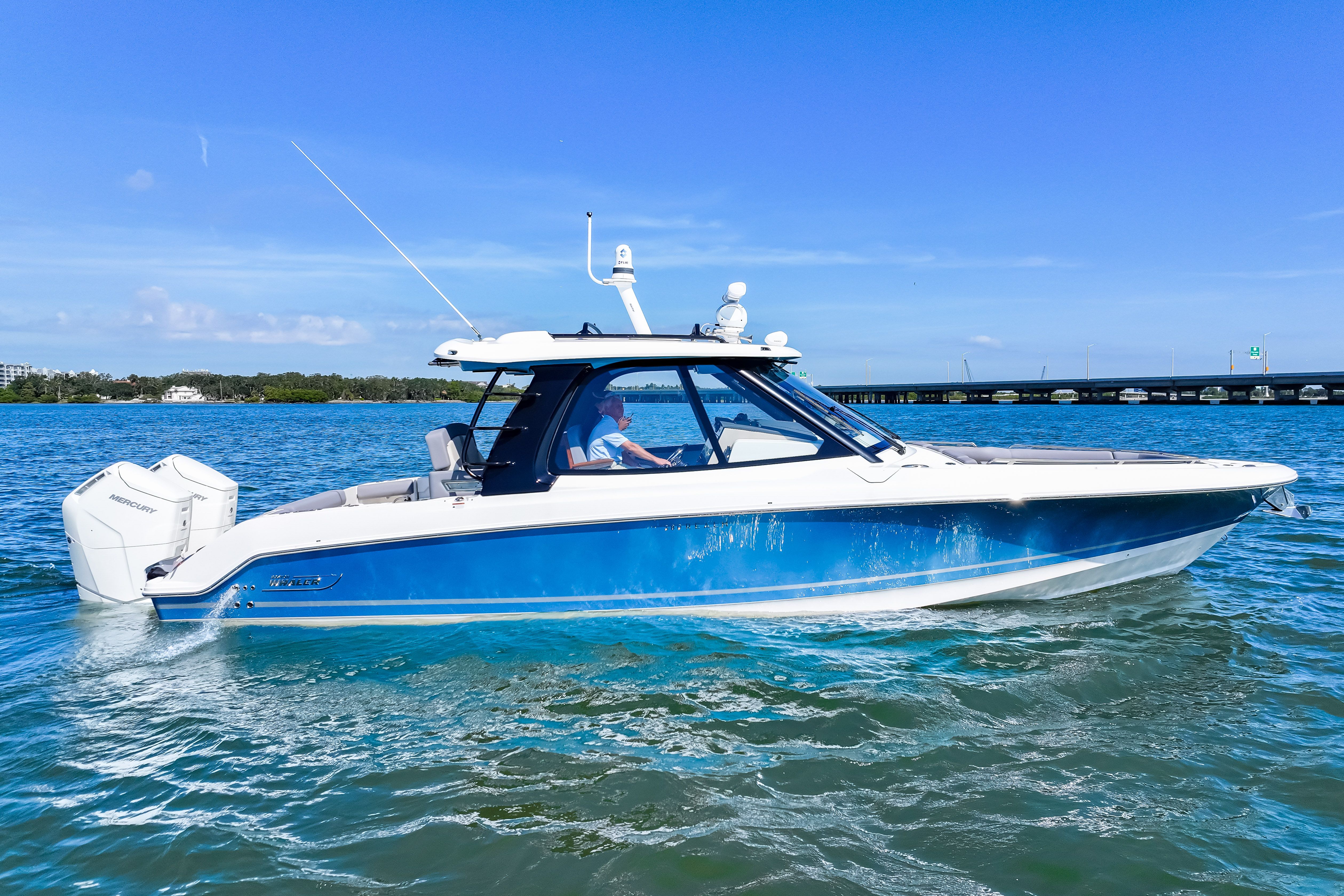 2025 Boston Whaler 380 Realm Image Thumbnail #17