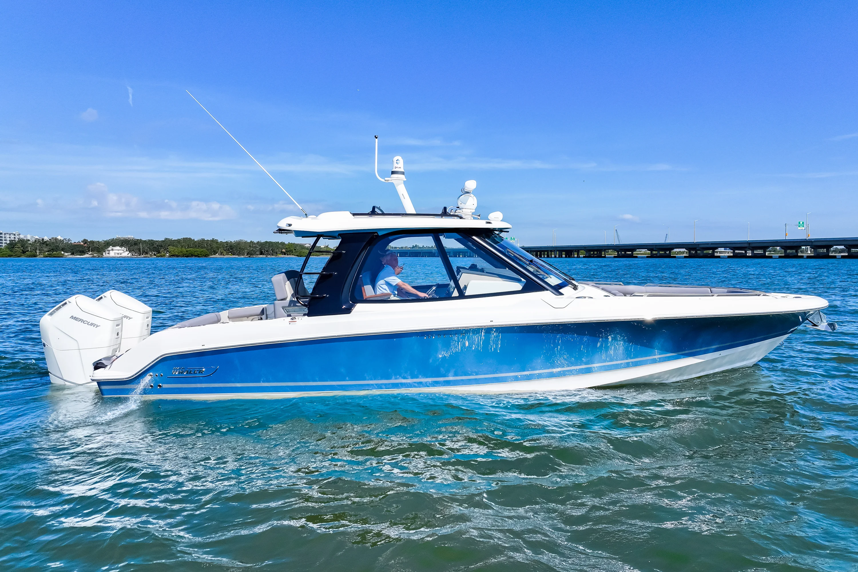 2025 Boston Whaler 380 Realm Image Thumbnail #17