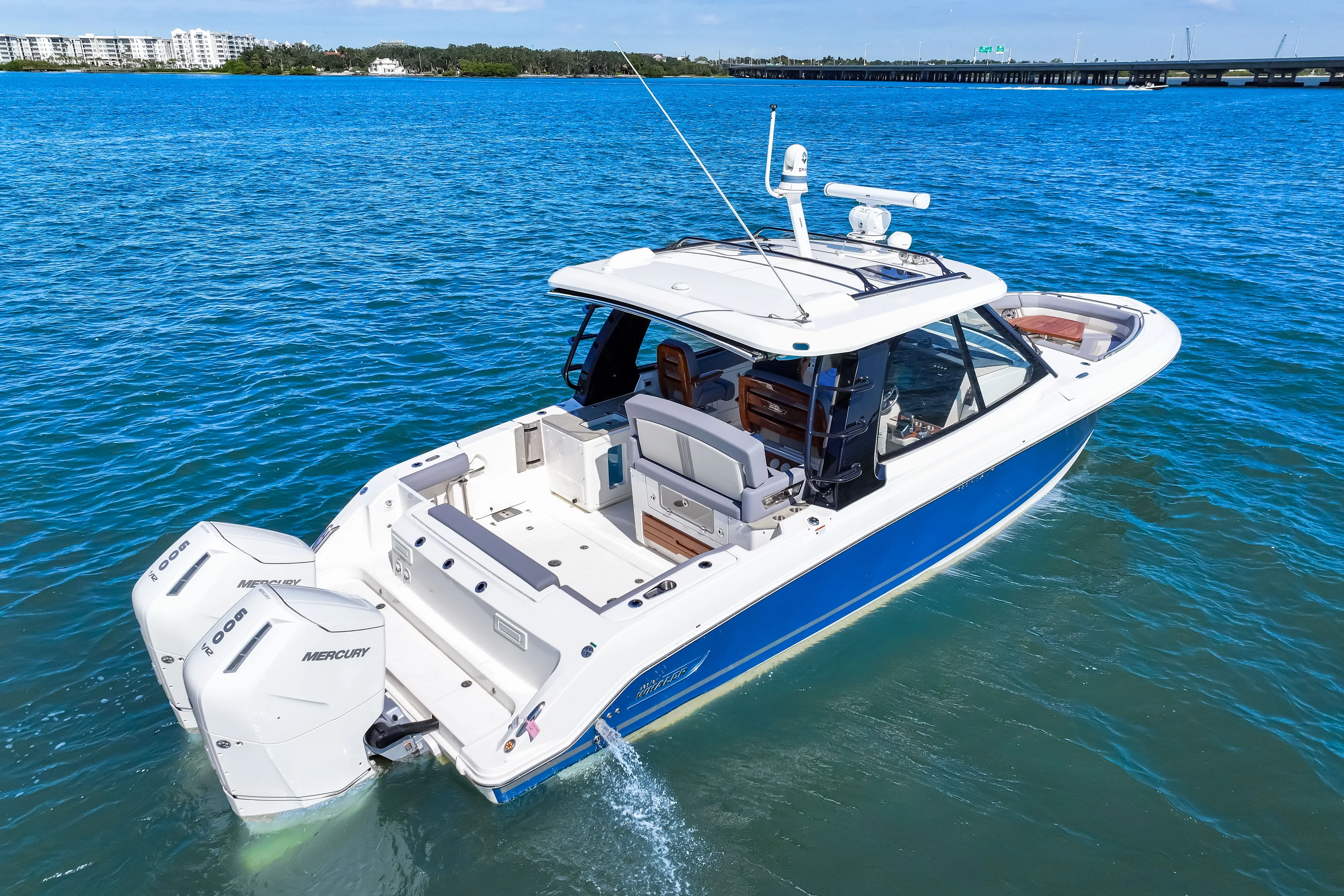 2025 Boston Whaler 380 Realm Image Thumbnail #14