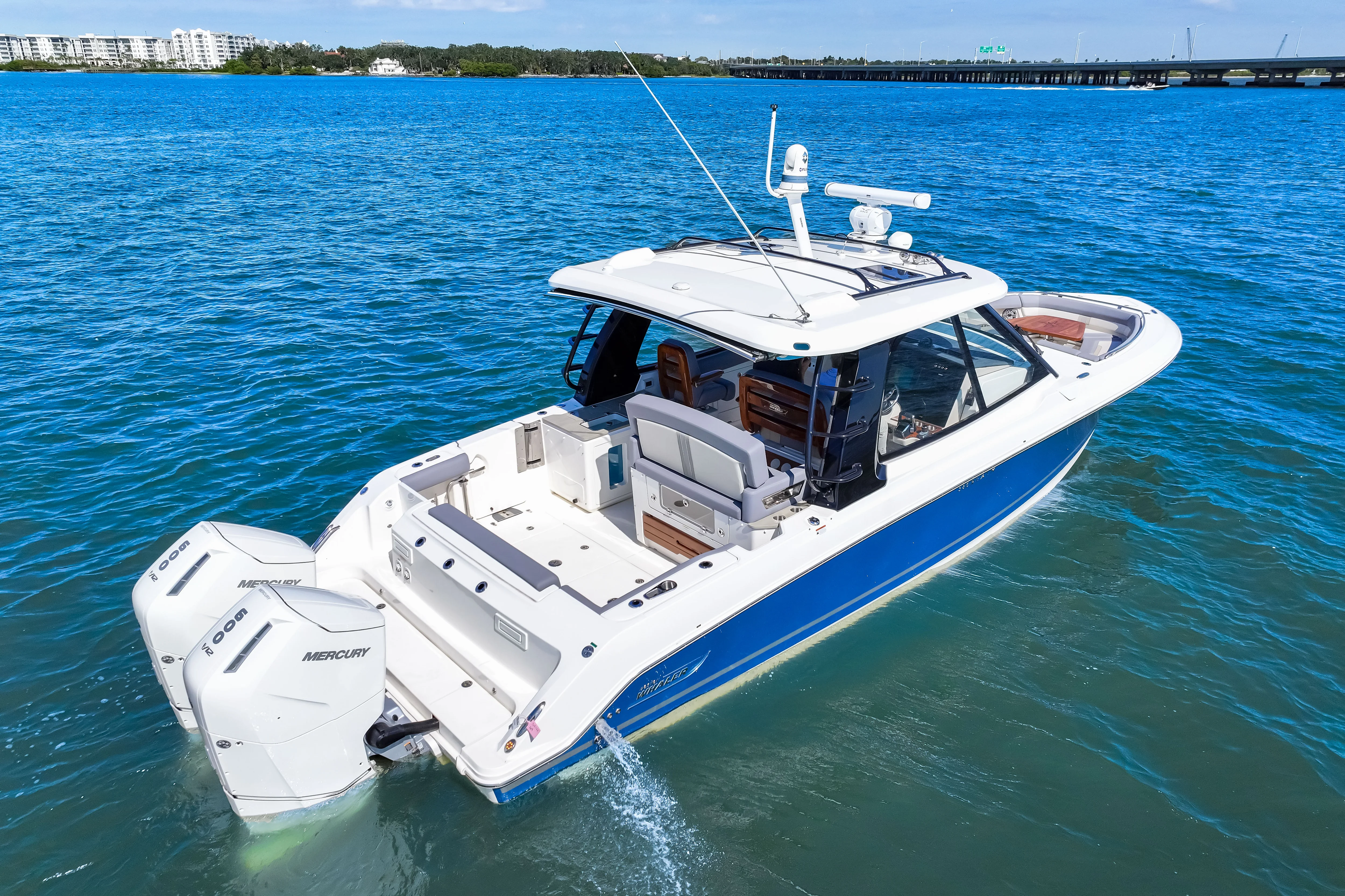 2025 Boston Whaler 380 Realm Image Thumbnail #14