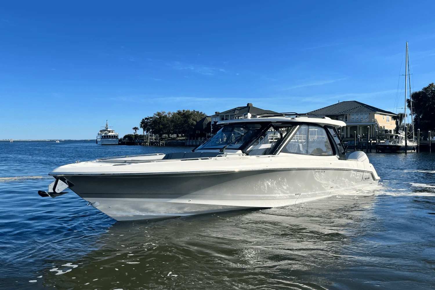 2025 Boston Whaler 380 Realm Image Thumbnail #0