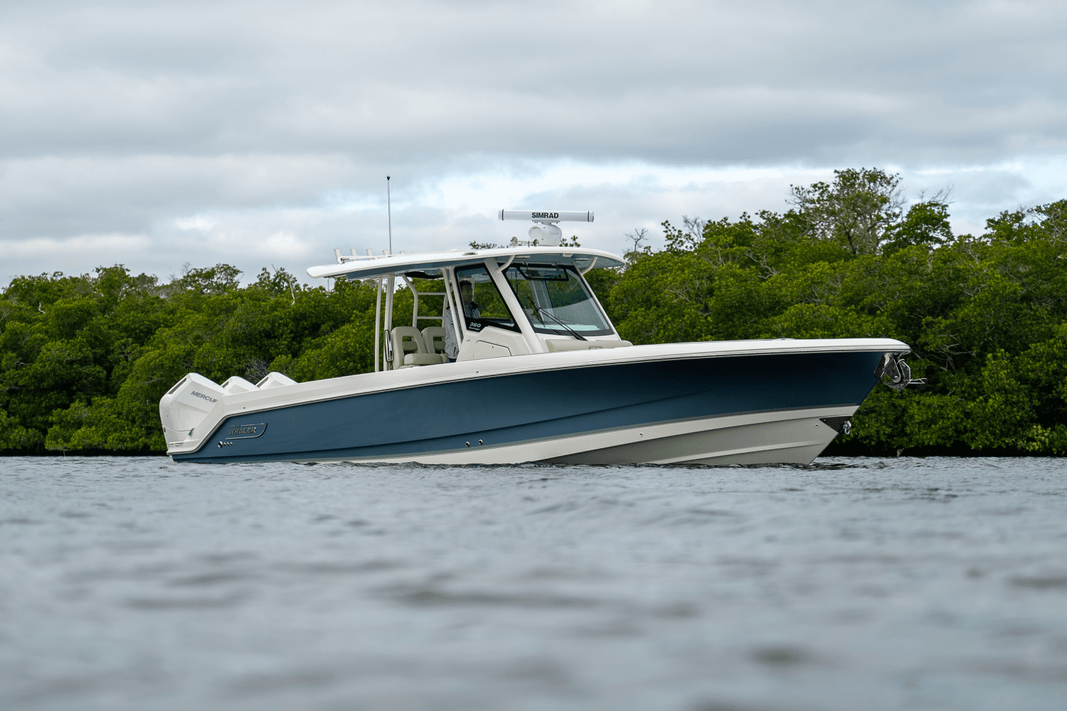 2025 Boston Whaler 360 Outrage Image Thumbnail #0