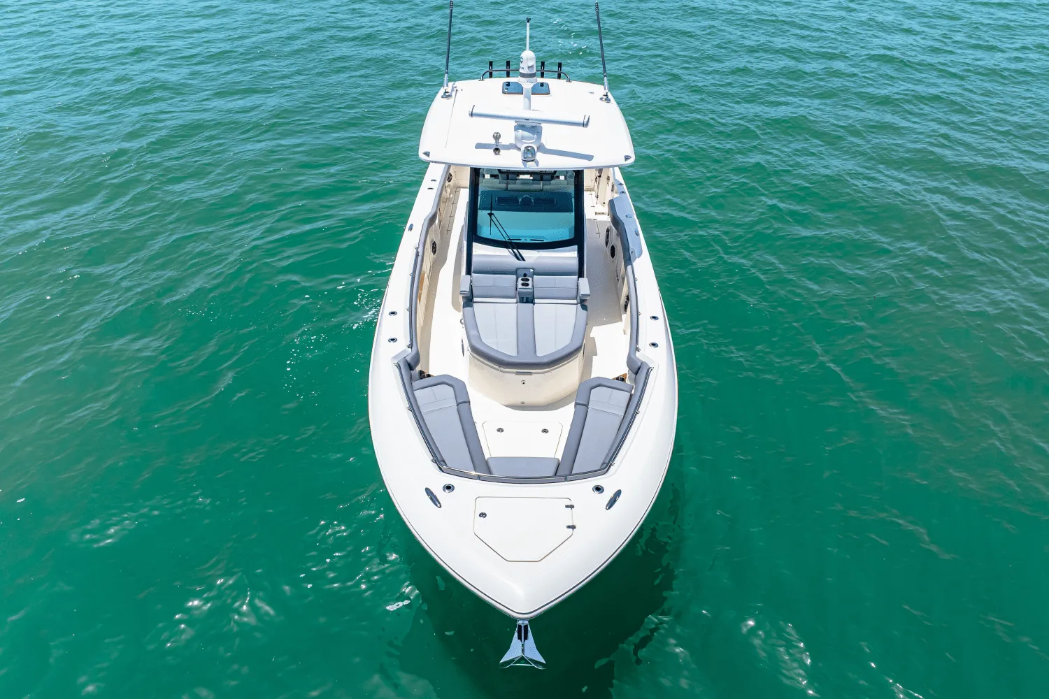 2025 Boston Whaler 360 Outrage Image Thumbnail #5