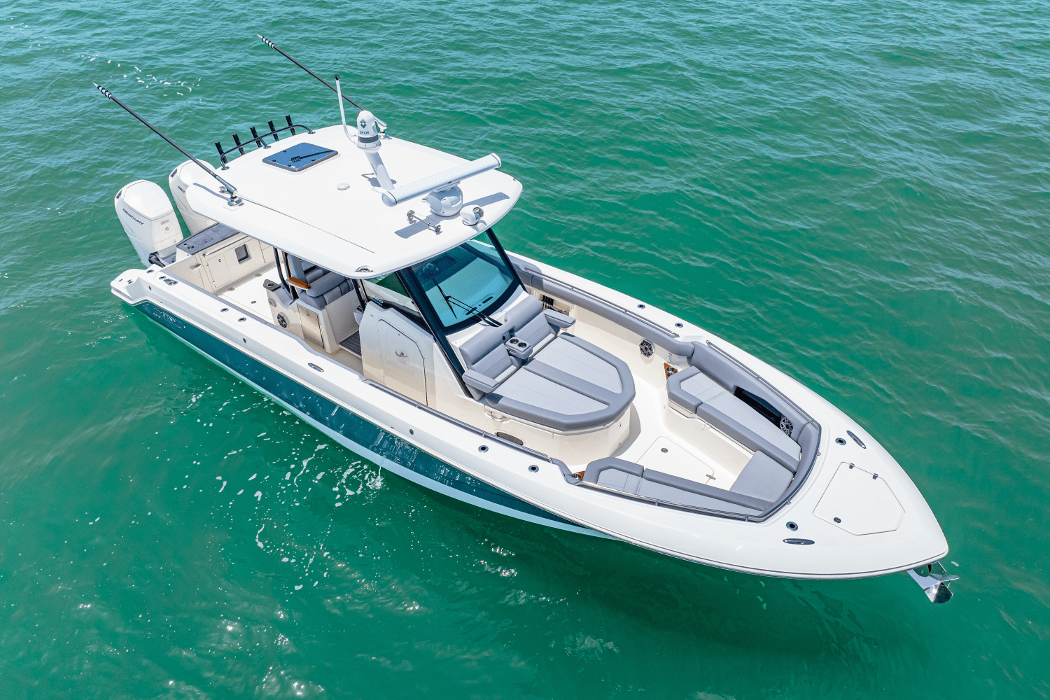 2025 Boston Whaler 360 Outrage Image Thumbnail #7