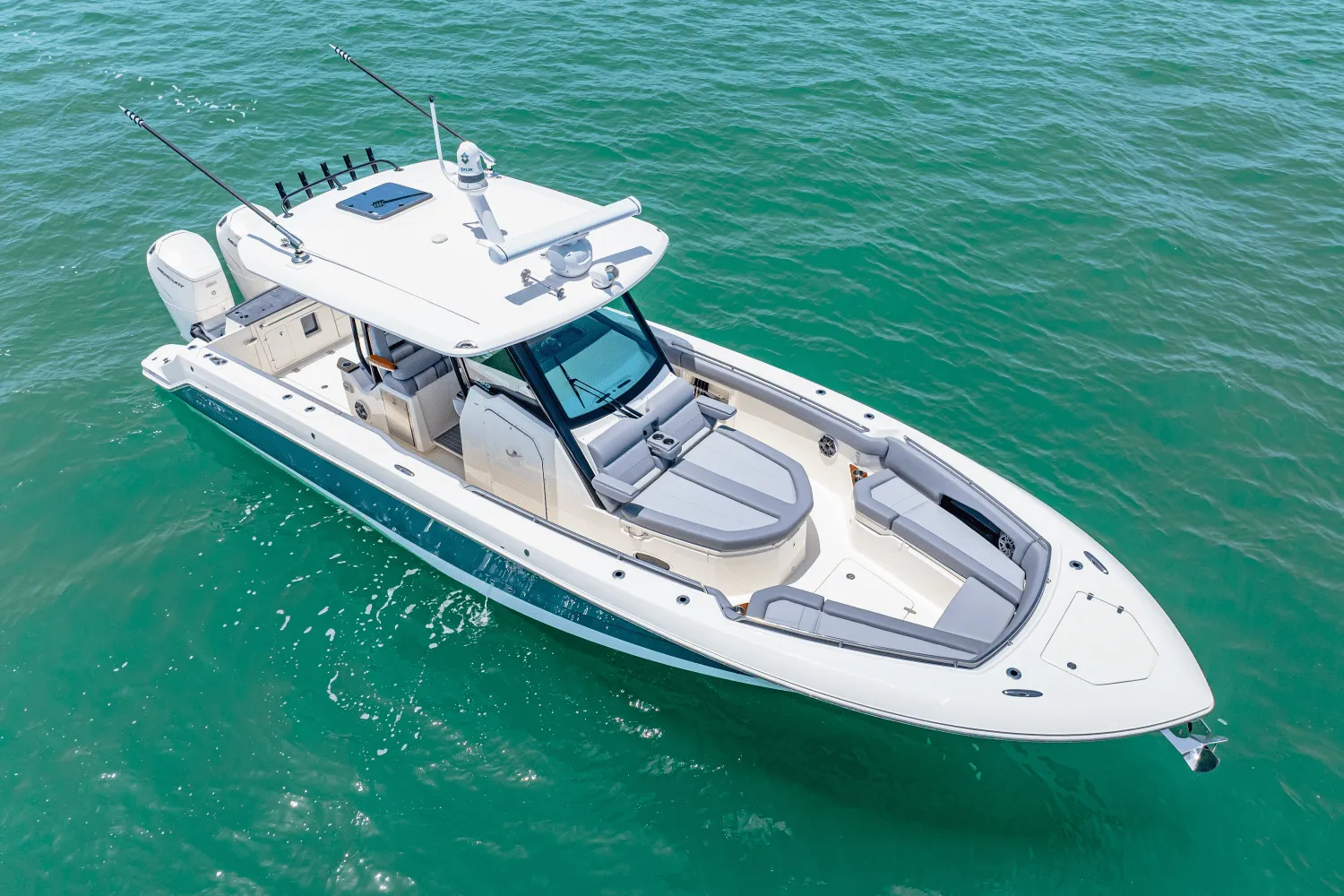 2025 Boston Whaler 360 Outrage Image Thumbnail #7