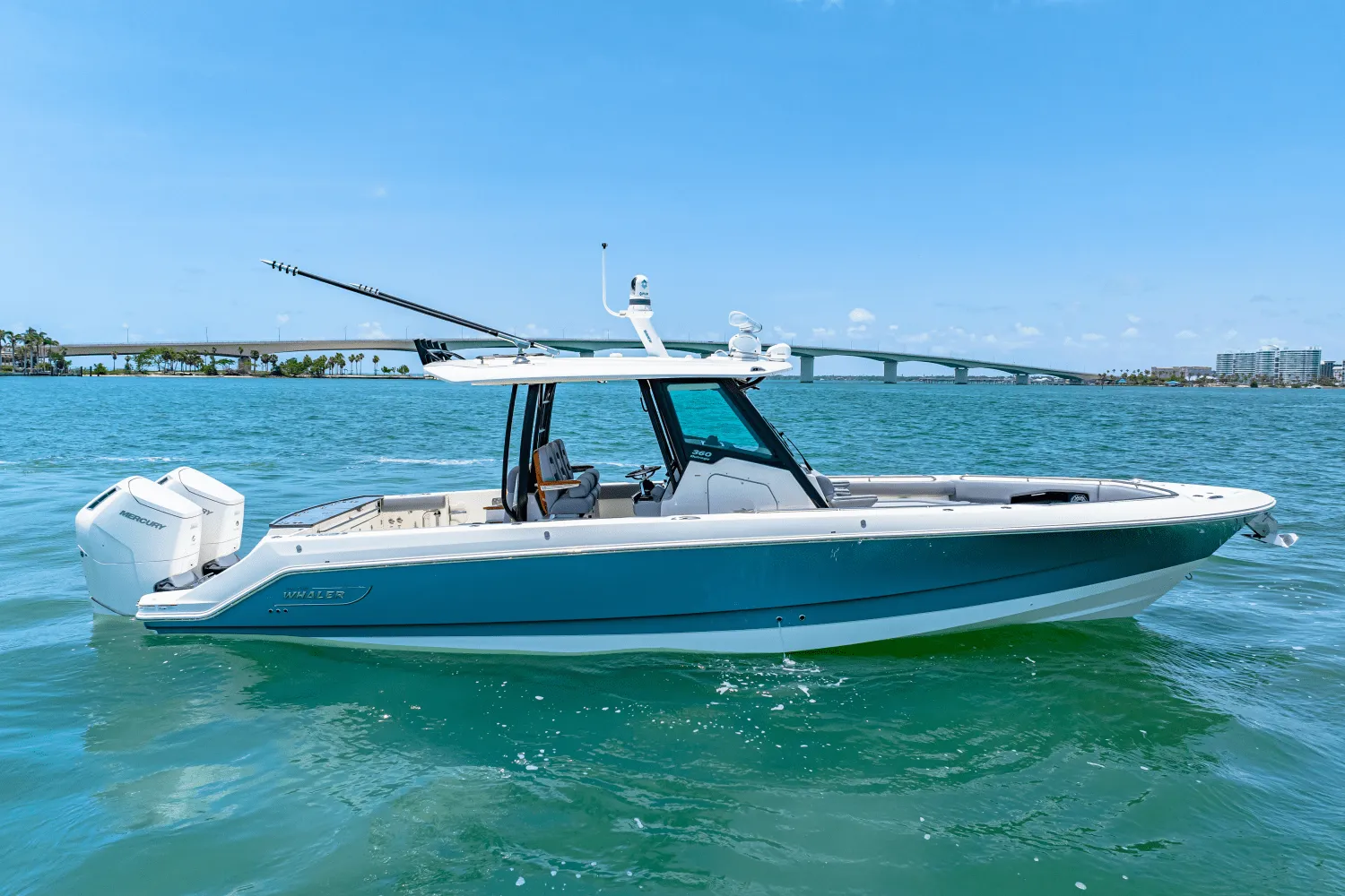 2025 Boston Whaler 360 Outrage Image Thumbnail #16